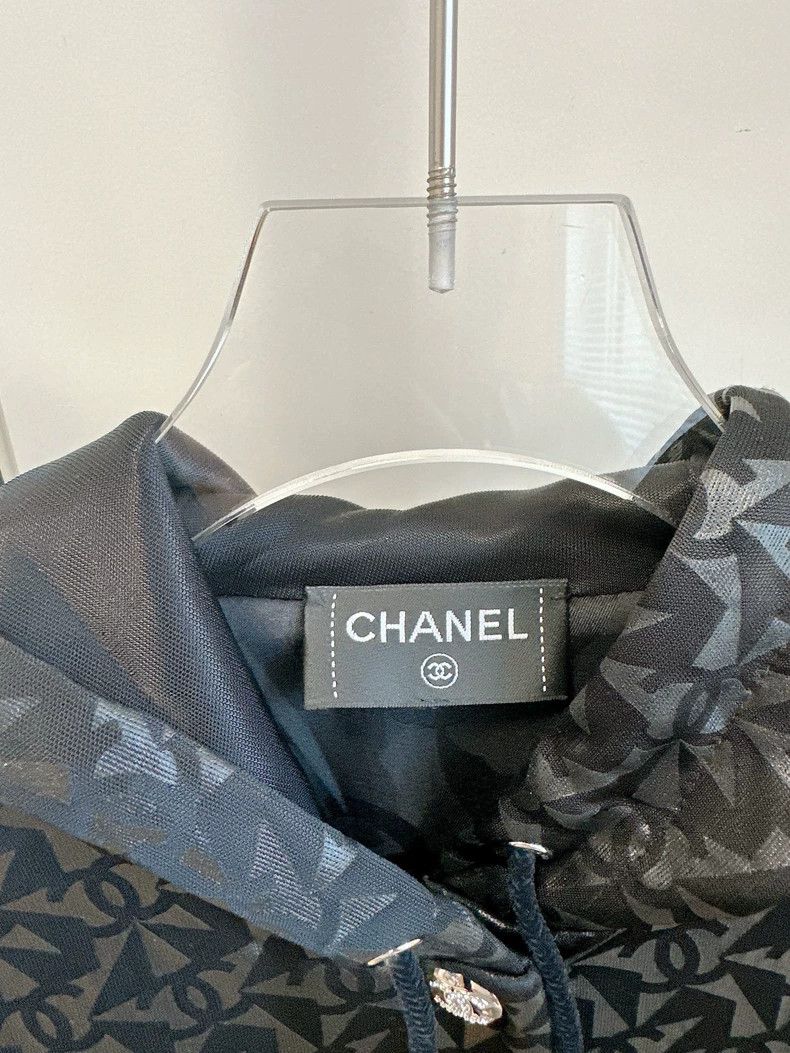 Chanel Chanel Ski series printed diamond buckle hooded jacket Size XXS / US 00 / IT 34 - 4 Thumbnail