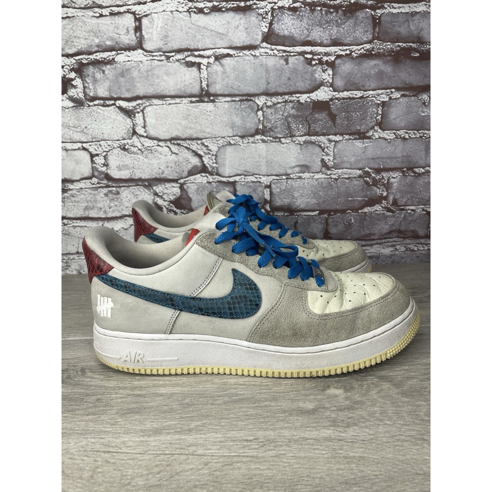 Nike Nike Undefeated x Air Force 1 Low 5 White Leather Grey Suede Size US 10.5 / EU 43-44 - 15 Thumbnail