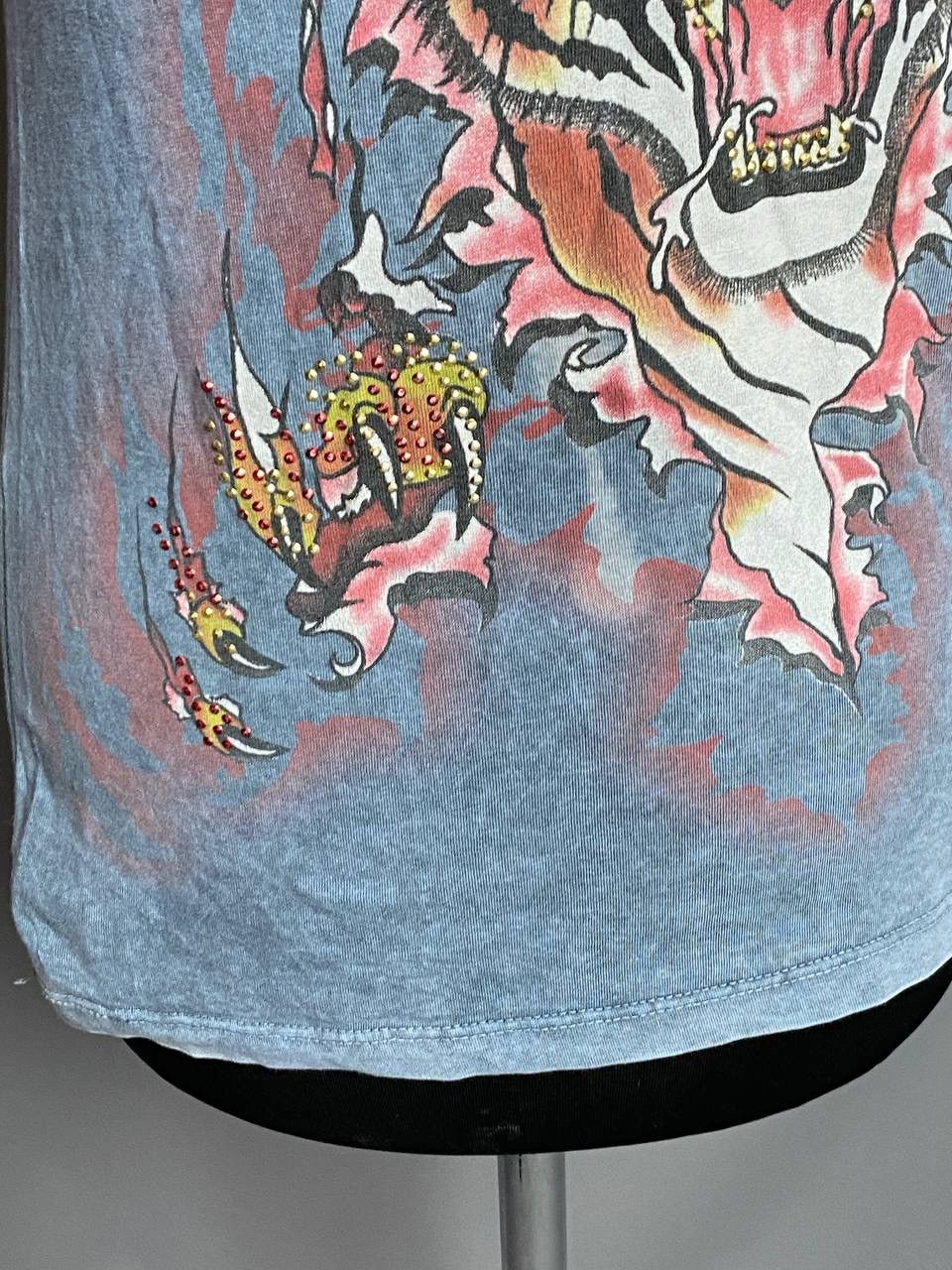 Ed Hardy Ed Hardy Tiger Rhinestone Graphic T-Shirt Y2K Christian XS/S Size XS / US 0-2 / IT 36-38 - 9 Thumbnail