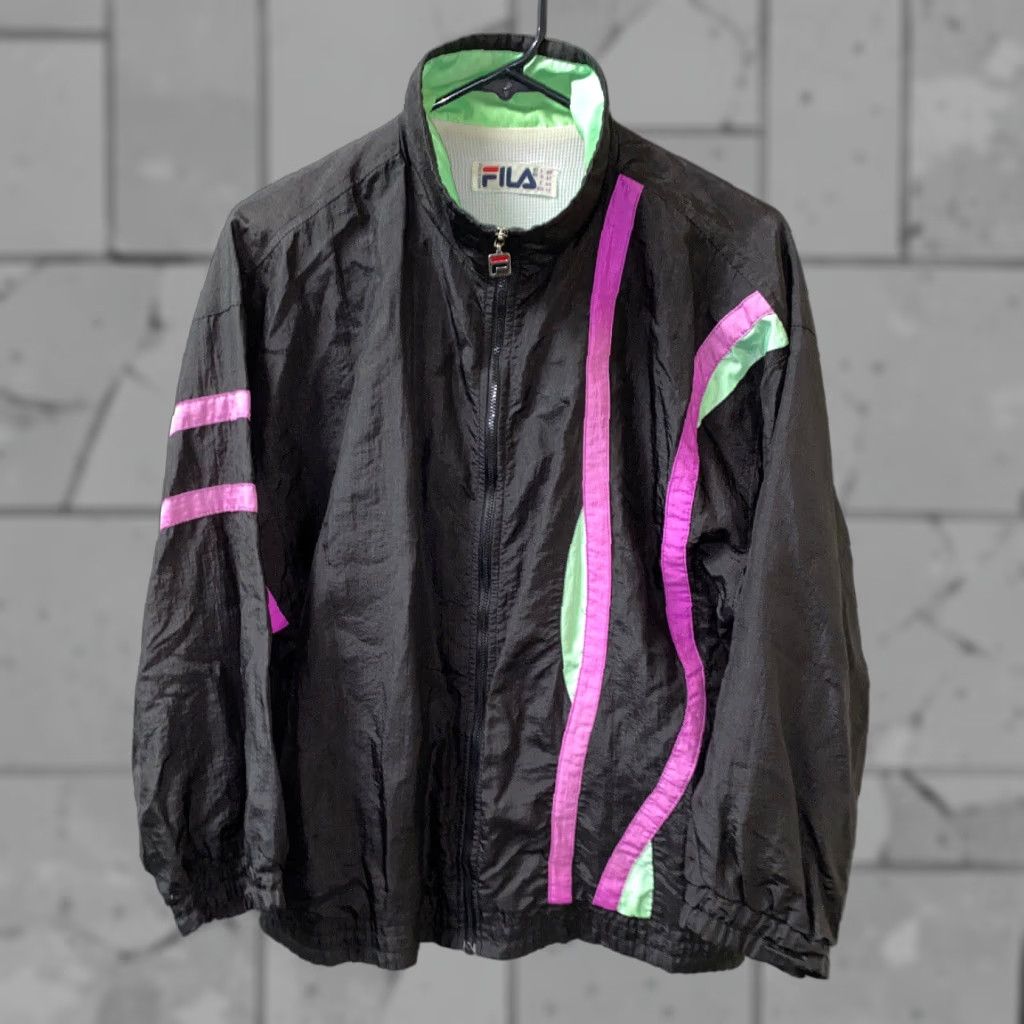 Fila VINTAGE FILA Women's Full Zip Jacket Size 12 Black Nylon Casual Italy Size XL / US 12-14 / IT 48-50 - 1 Thumbnail