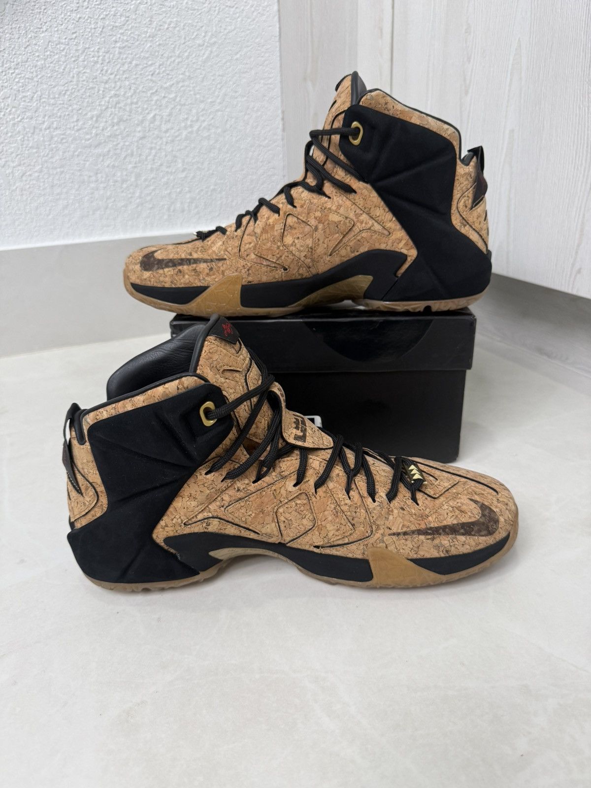 Nike Nike LeBron 12 EXT "Cork" Size 11 Used Size US 11 / EU 44 - 3 Thumbnail