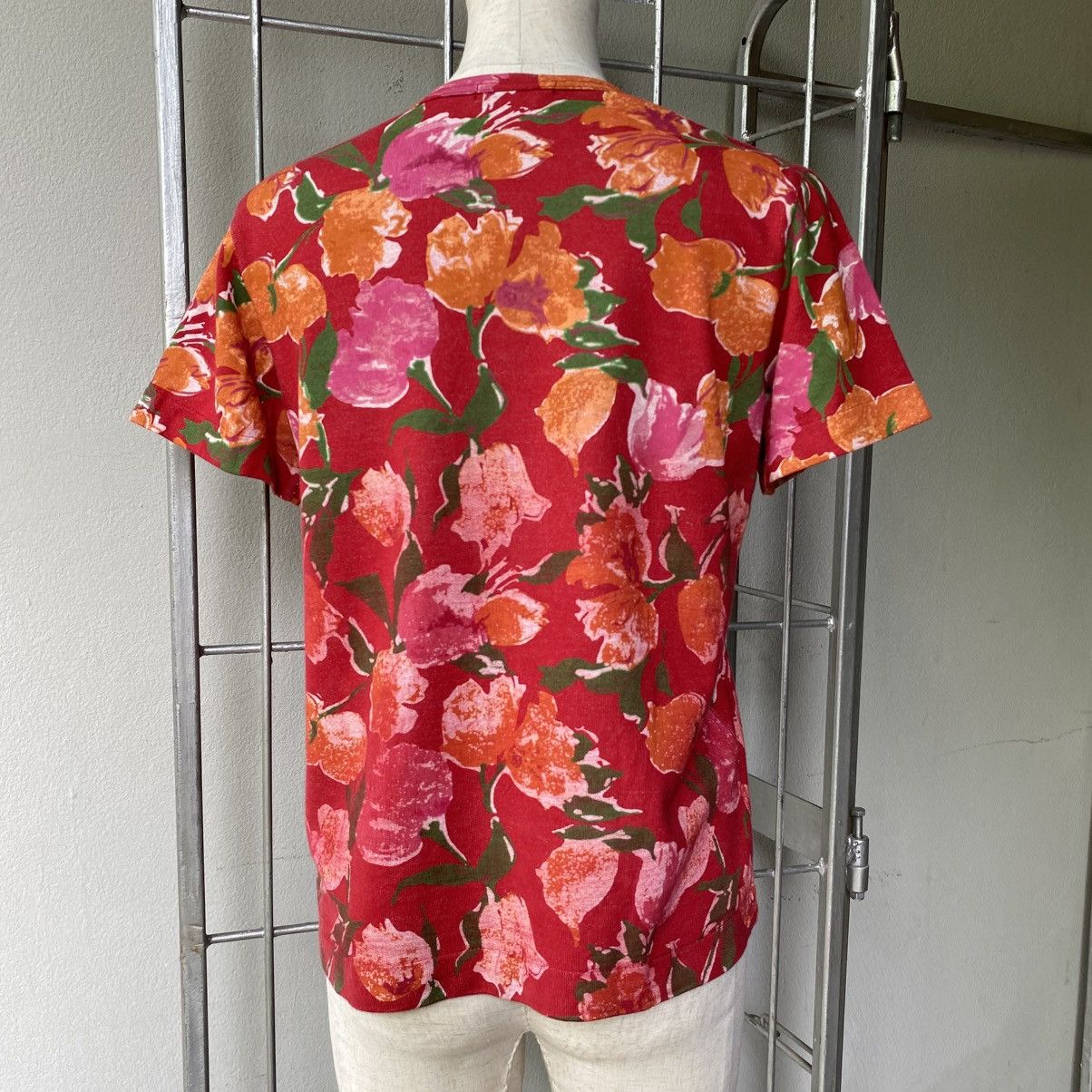 Comme des Garcons Comme des Garcons Red Floral Tee Size S / US 4 / IT 40 - 14 Thumbnail