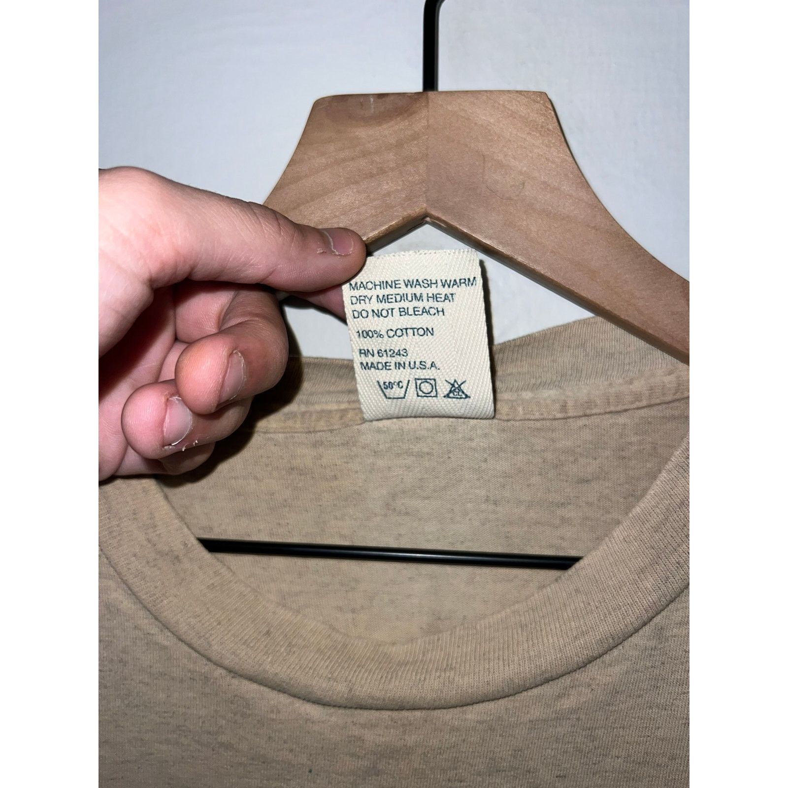 Vintage Vintage Vicki Melhart Shirt American Flag Brown Tee 90s XL Size US XL / EU 56 / 4 - 8 Thumbnail