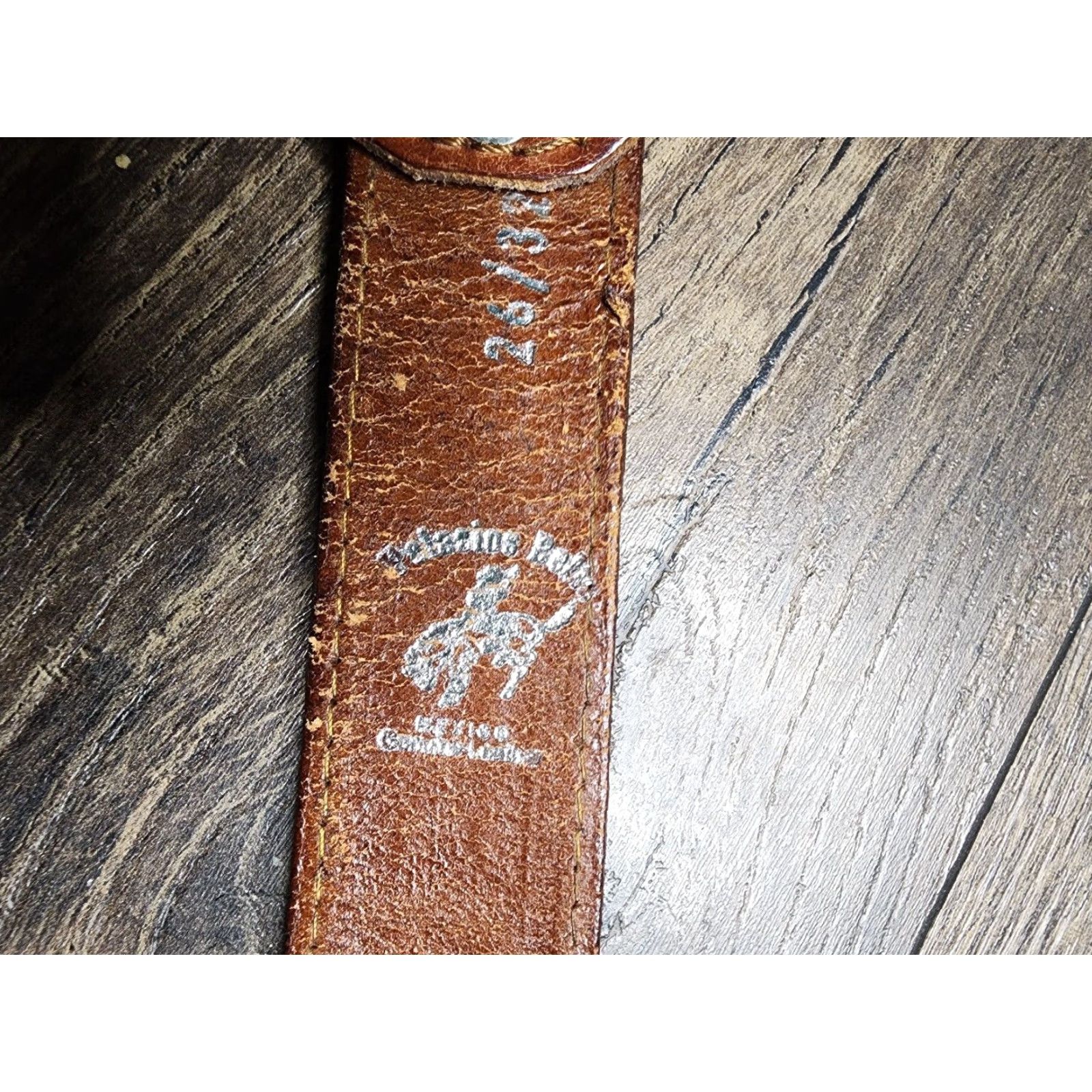 Vintage Frederic Remington Art Museum The Broncho Buster Belt Buckle Size 26 Leather Silver Cowboy & Western Vintage Original Mens/Unisex Size ONE SIZE - 5 Thumbnail
