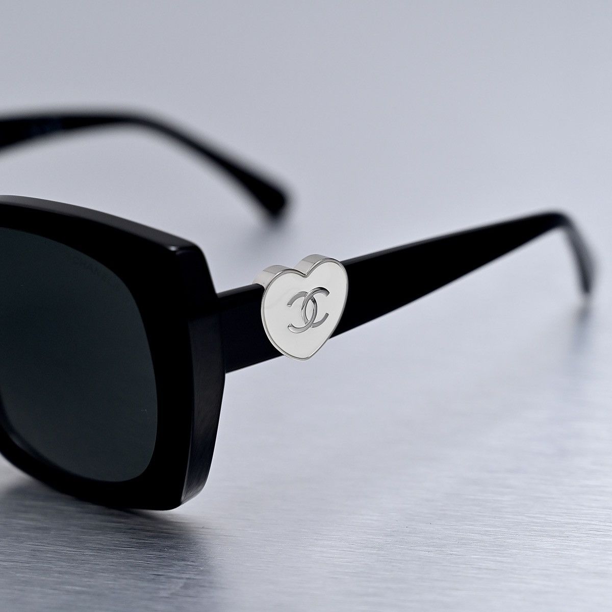 Chanel CHANEL 0CH5519 SUNGLASSES Size ONE SIZE - 3 Thumbnail