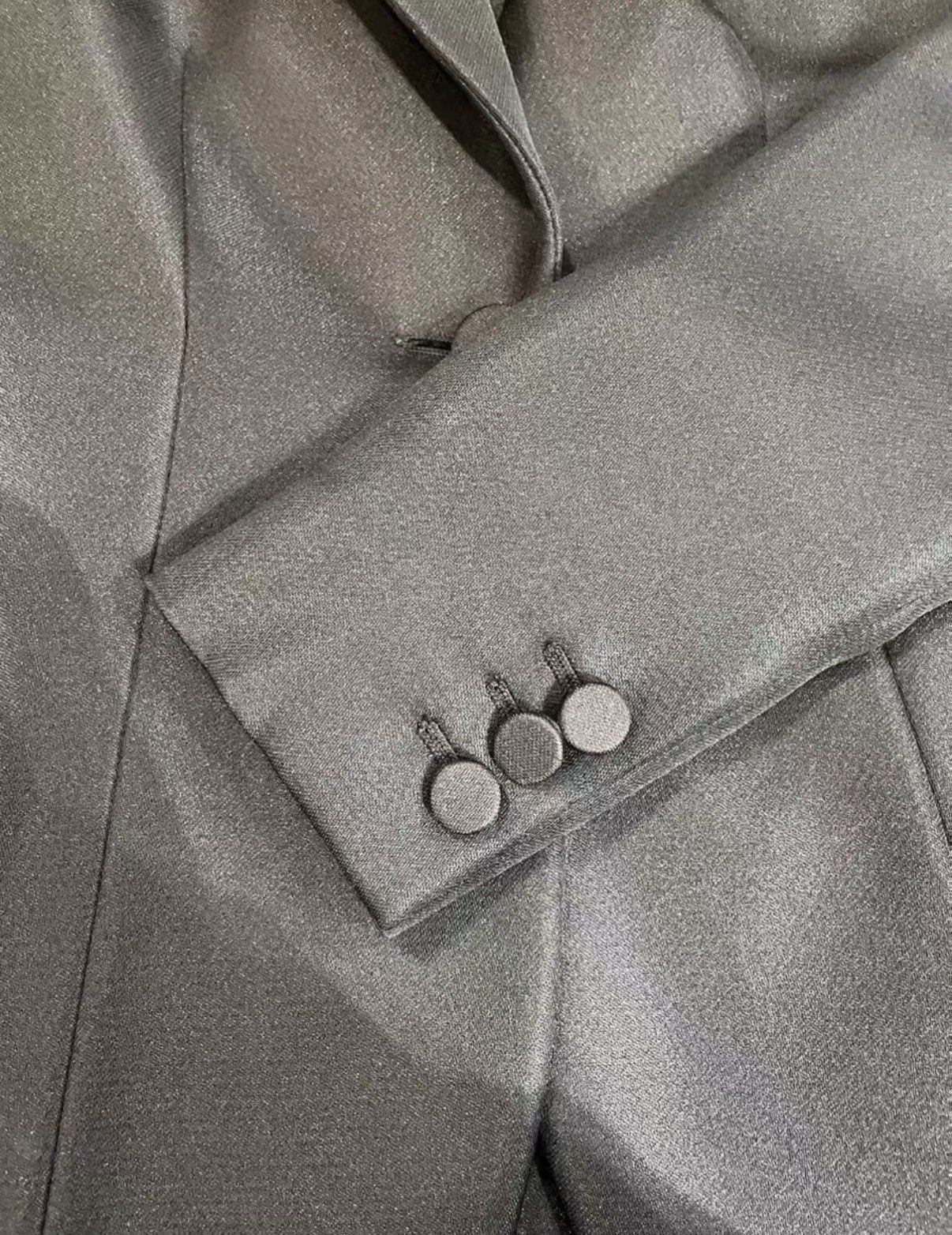 Dior Dior Black Collector's Edition Badge Wool-Silk Blazer J33 Size XS / US 0-2 / IT 36-38 - 6 Thumbnail