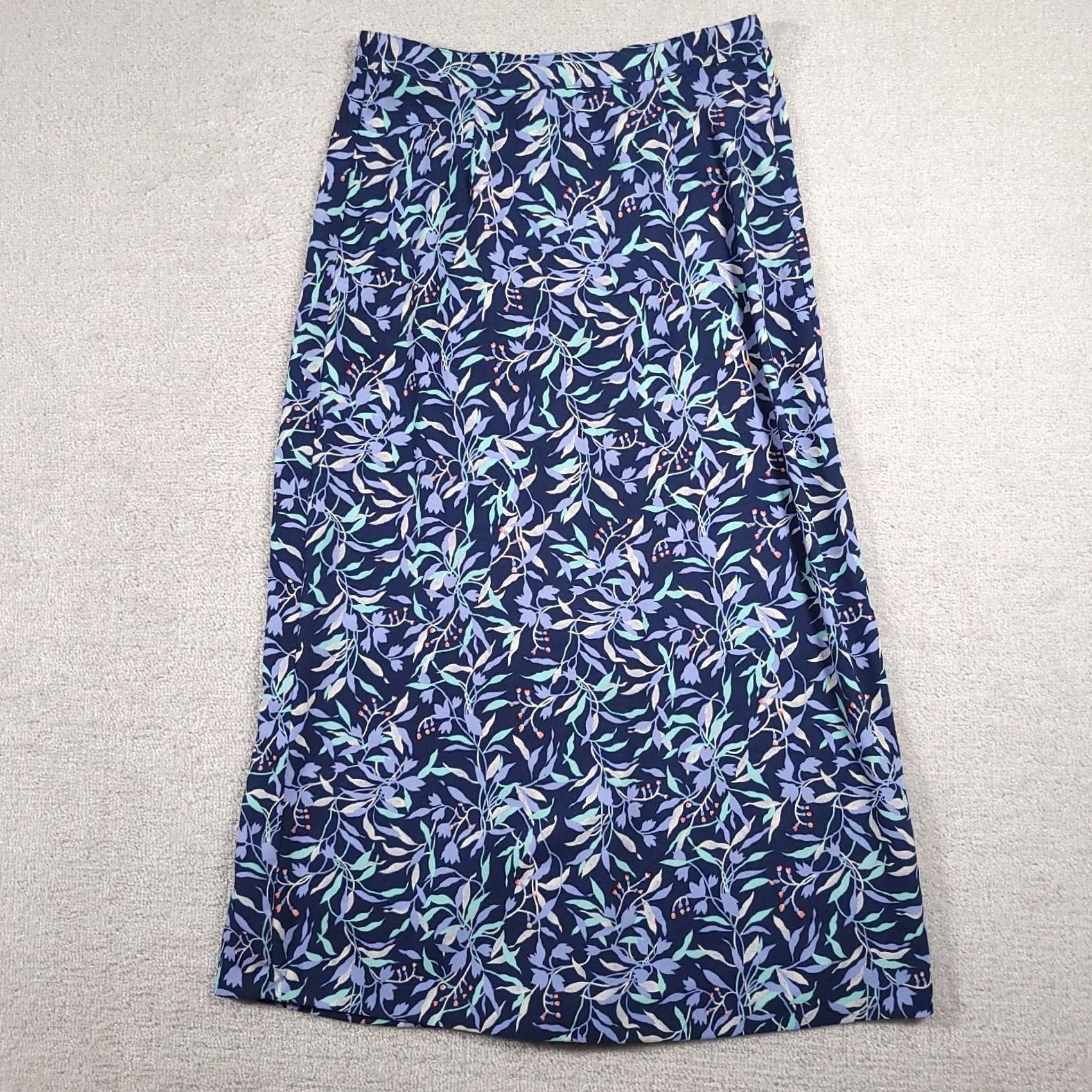 Vintage Sag Harbor Skirt Womens Small Blue Floral Back Zipper Elastic Stretch Long Conversation Size 28" / US 6 / IT 42 - 2 Thumbnail