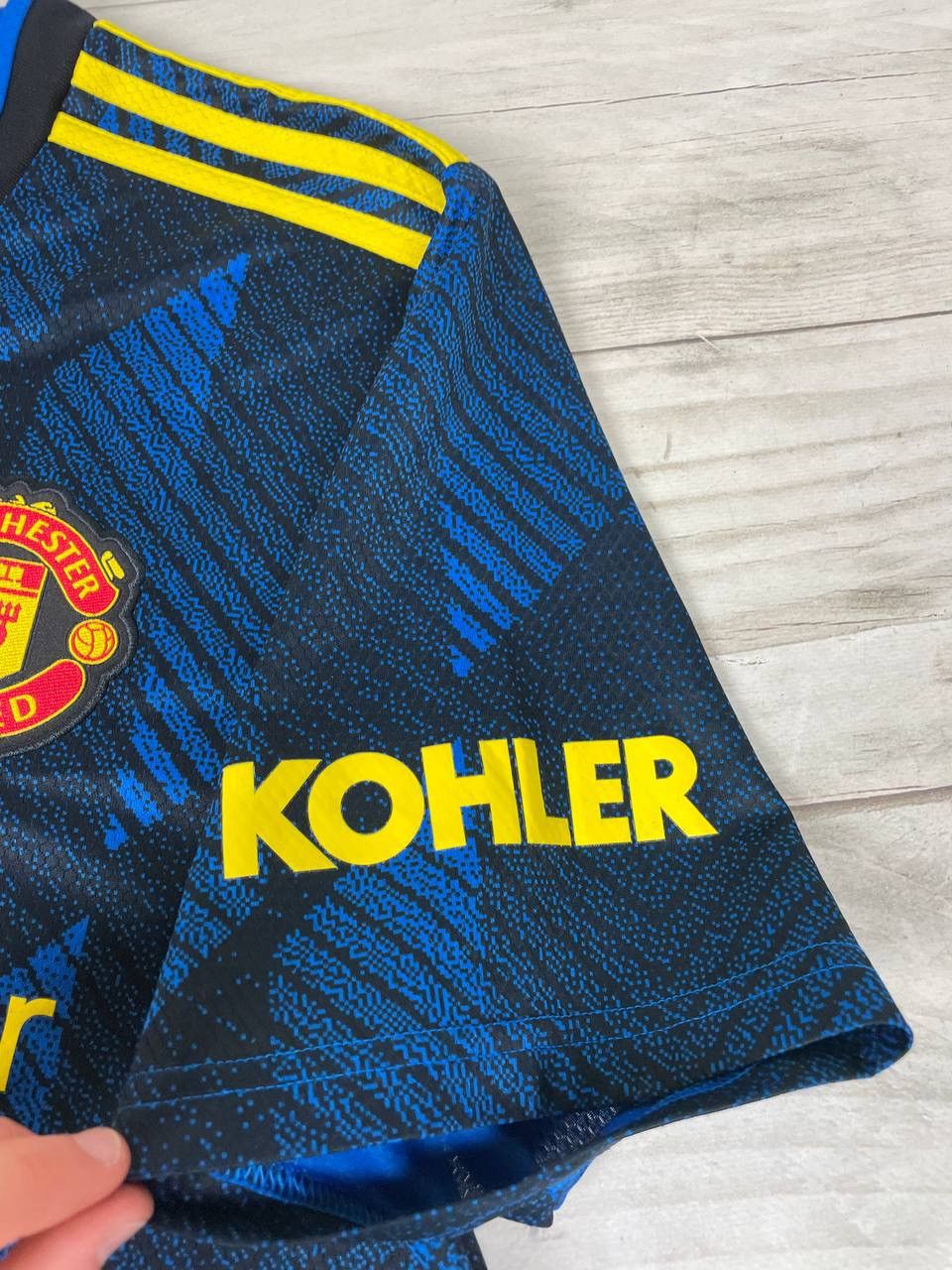 Adidas Adidas Manchester United 2021 2022 Third Ronaldo #7 Shirt Size US L / EU 52-54 / 3 - 10 Thumbnail