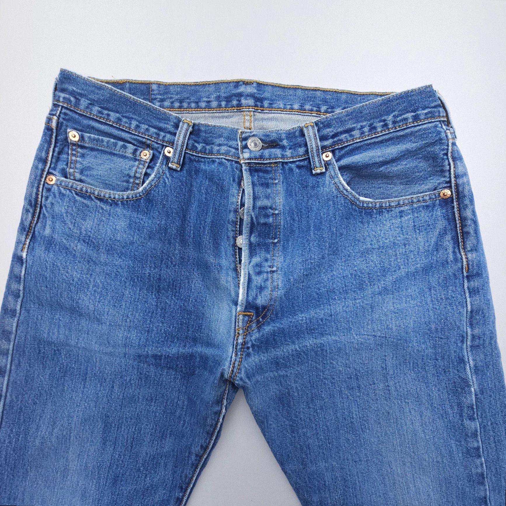 Levi's Levi's 501 Straight Button Fly Jeans Mens 34 x 32 (30" Inseam) Faded Blue Denim Size US 34 / EU 50 - 5 Thumbnail