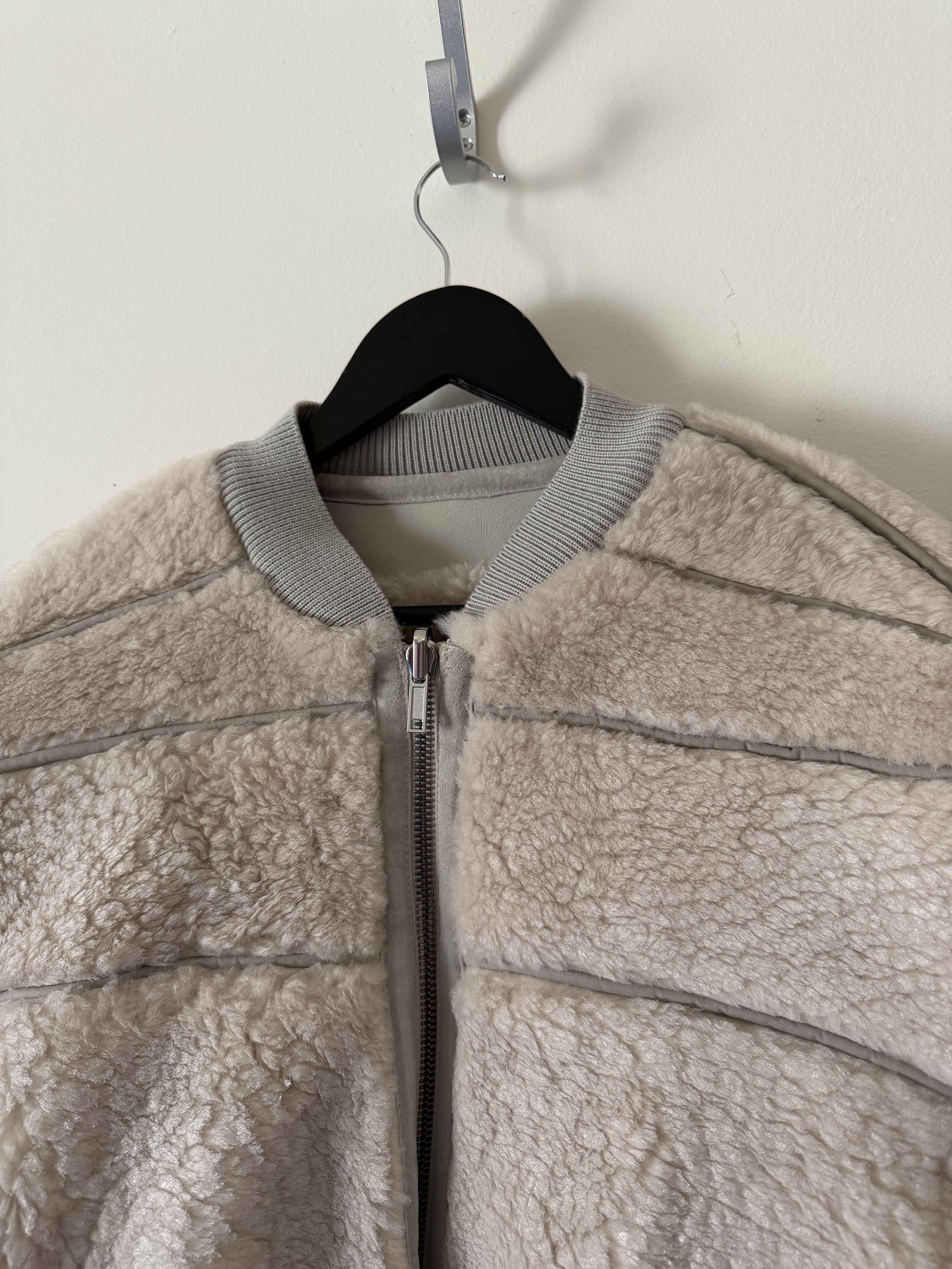 Rick Owens Rick Owens Girdered Reversible Shearling Bomber in White Size US L / EU 52-54 / 3 - 2 Thumbnail