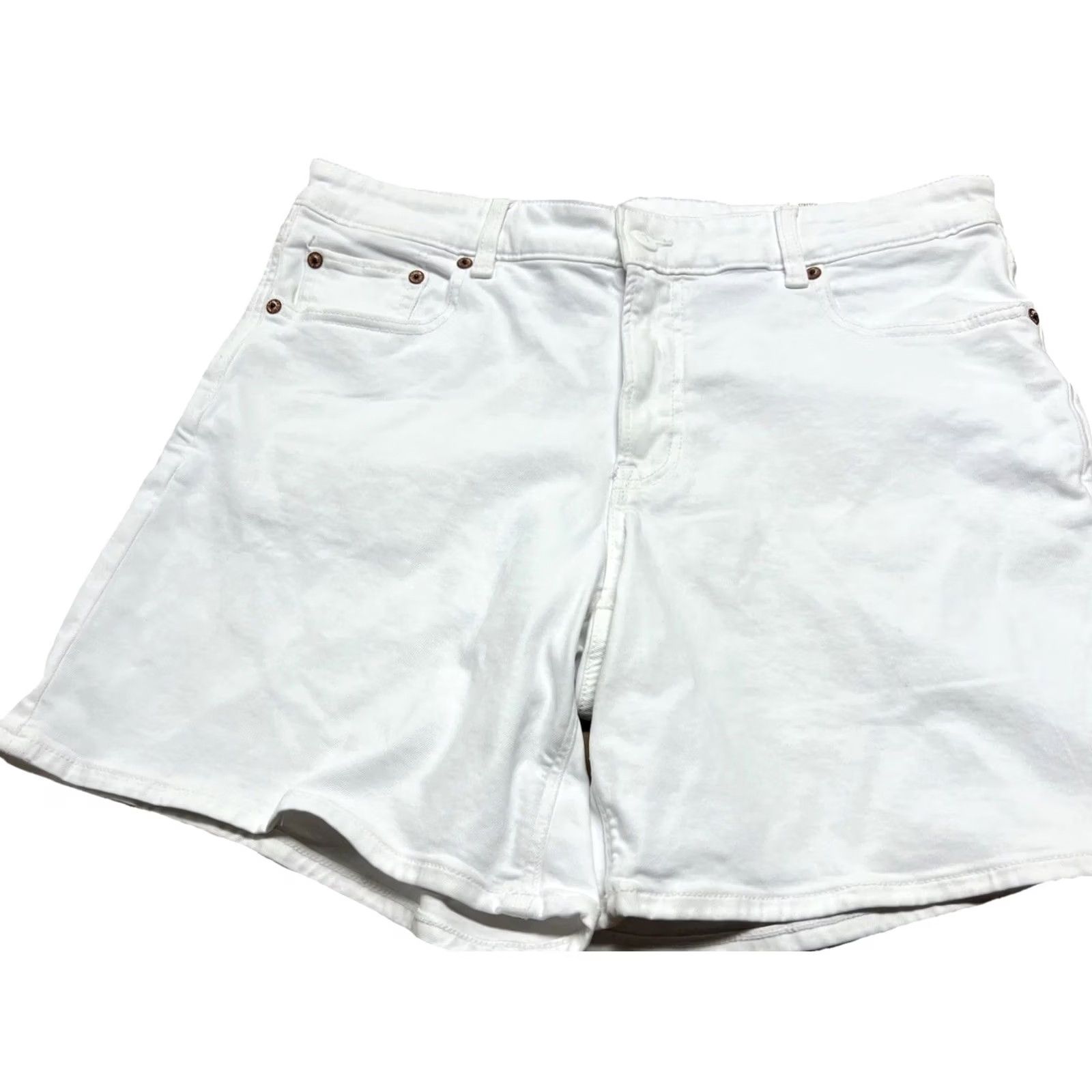 American Eagle Outfitters VINTAGE? No - (Actually not vintage) American Eagle Outfitters White Denim Shorts 10 Women Flat Front Stretch 6" Inseam Size 32" / US 10 / IT 46 - 3 Thumbnail