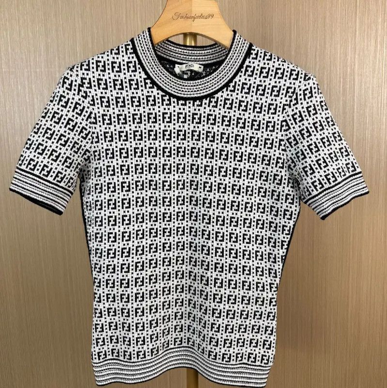 Fendi Fendi Colorblock Polyester Women's T-Shirt 0089 Size M / US 6-8 / IT 42-44 - 1 Thumbnail