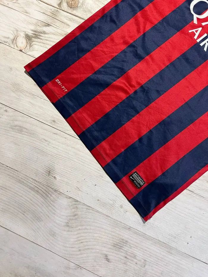 Nike Nike FC Barcelona 2013 2014 Home Shirt Soccer Jersey Size US S / EU 44-46 / 1 - 3 Thumbnail