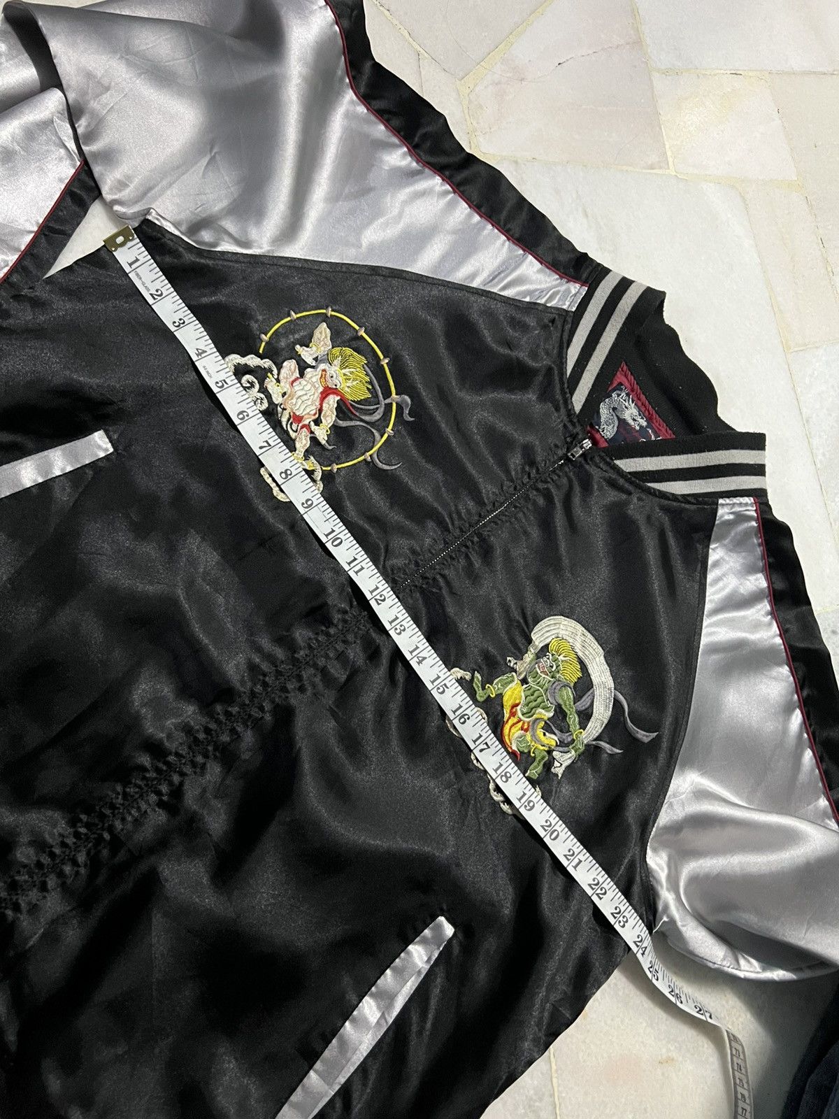 Japanese Brand VINTAGE 90S SUKAJAN SOUVENIL YOKOSUKA EMBROIDERY JACKET Size US L / EU 52-54 / 3 - 13 Thumbnail