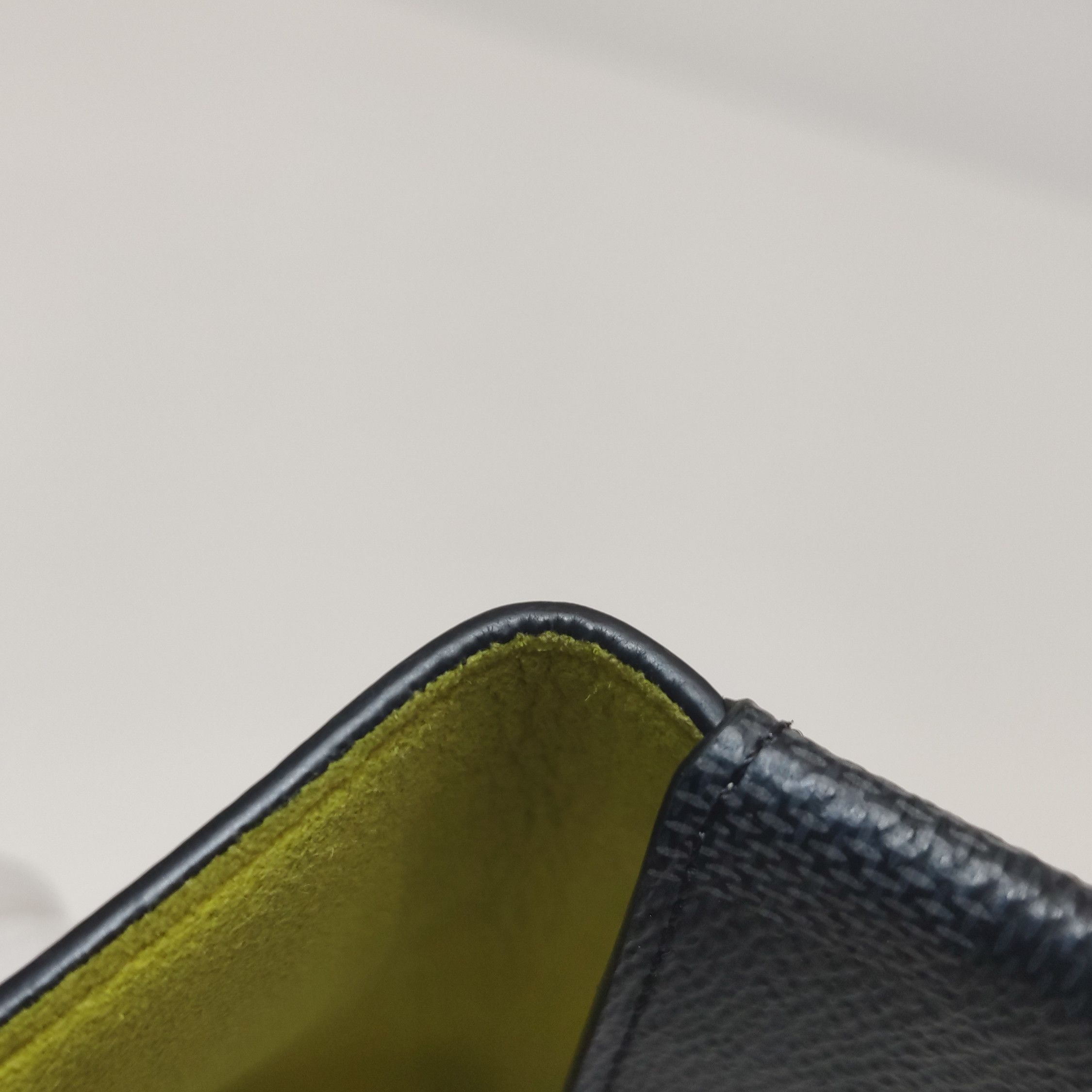 Louis Vuitton Louis Vuitton (LV) Checkerboard Flap Clutch -y2506 Size ONE SIZE - 8 Thumbnail