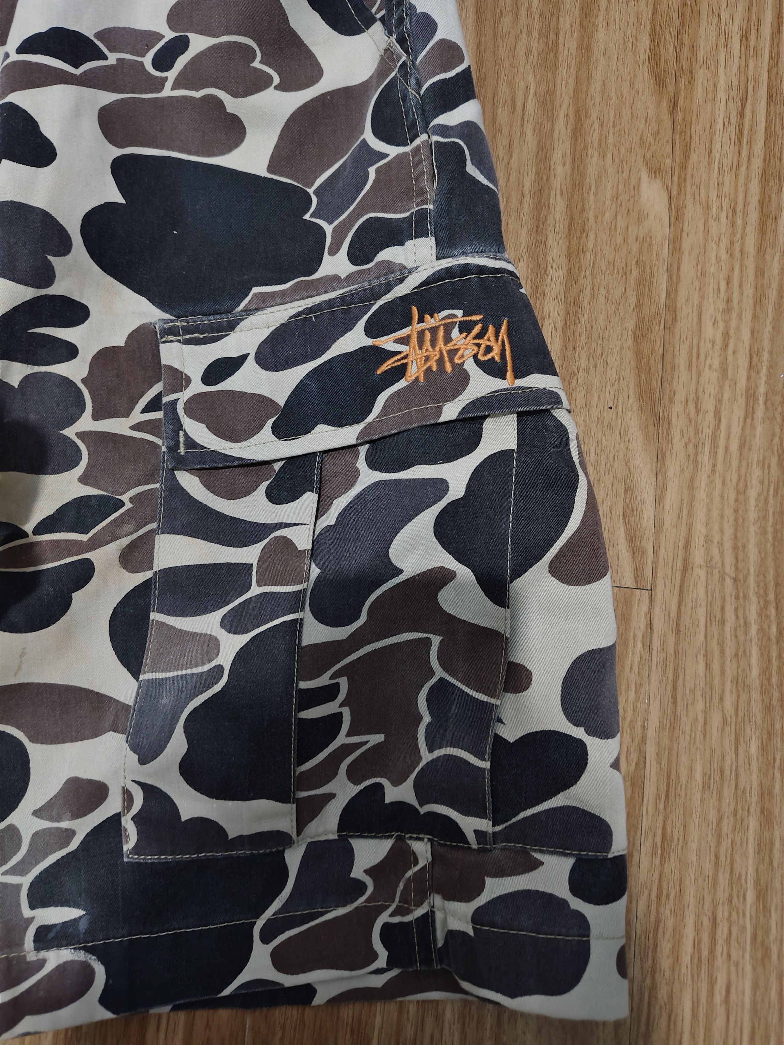 Stussy Vintage mid 90's stussy cargo pants camo Size US 34 / EU 50 - 2 Thumbnail