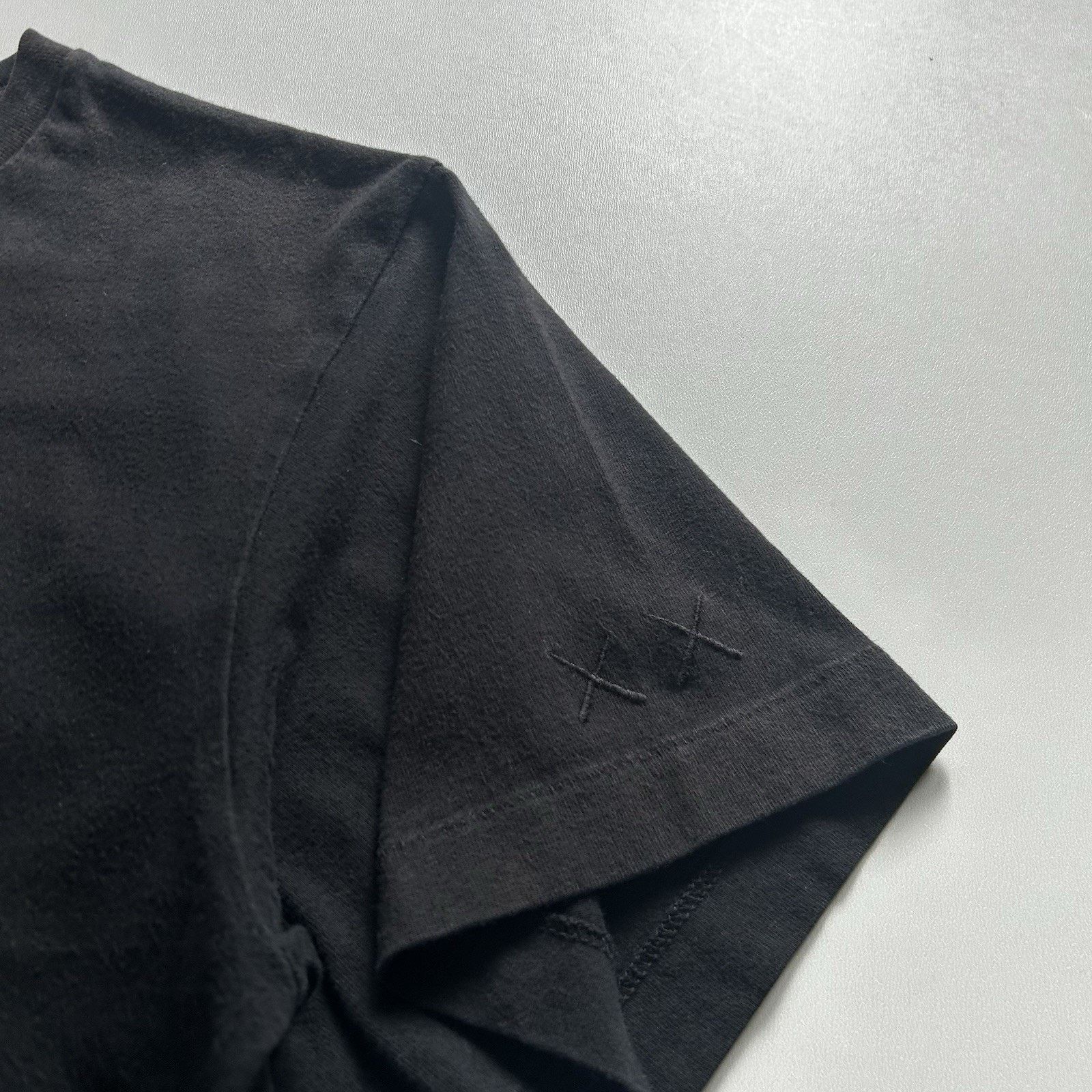 Kaws × Uniqlo Kaws x Uniqlo x Sesame Street T-Shirt Black Small Faded Rare Size US S / EU 44-46 / 1 - 4 Thumbnail