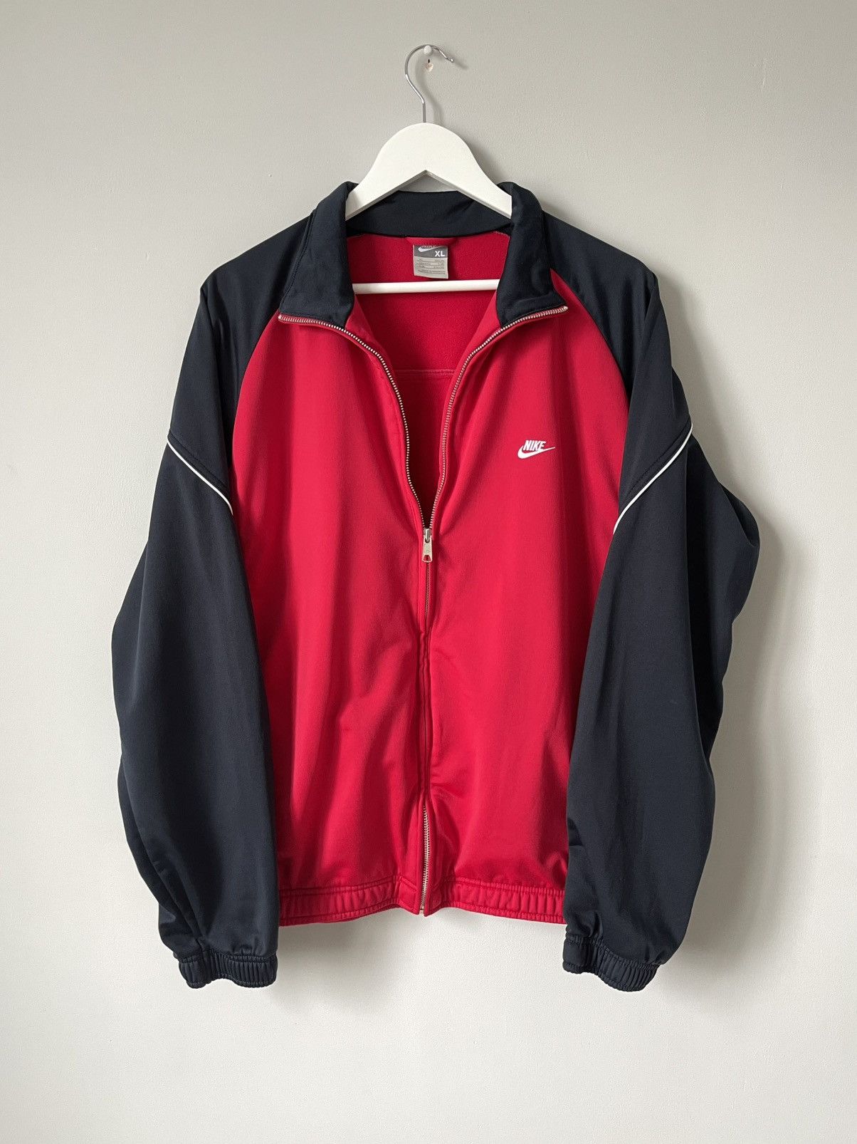 Nike Vintage Nike Zip Up Sweatshirt Track Jacket Embroidered Logo Size US XL / EU 56 / 4 - 1 Thumbnail