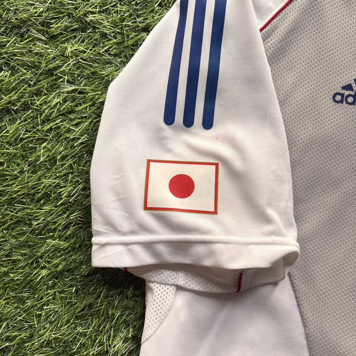 Adidas Adidas Japan Player Issue Home World Cup 2002 Nakata #7 Size US L / EU 52-54 / 3 - 6 Thumbnail