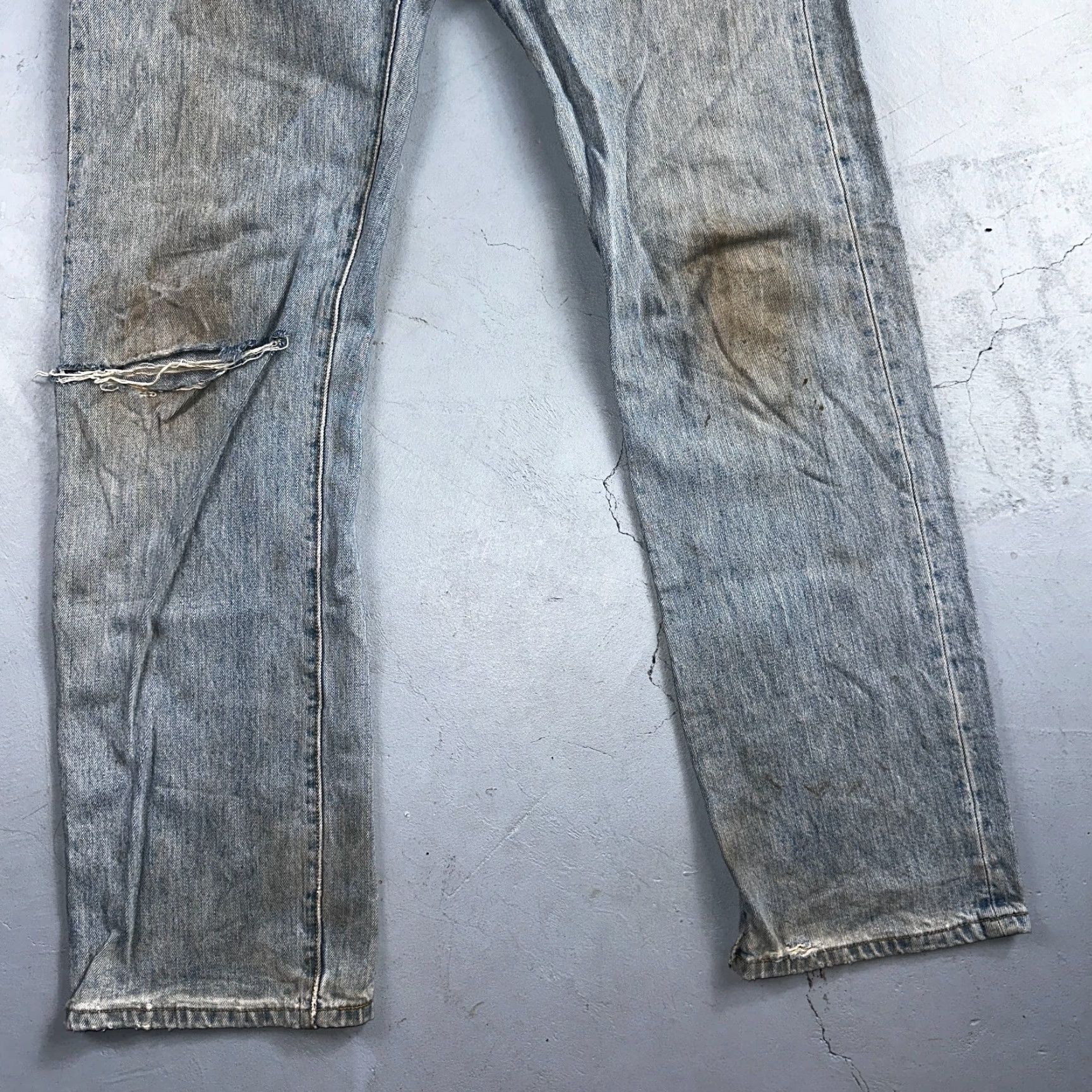 Levi's VINTAGE Levis 501 XX Y2K Straight Leg Jeans Blue Light Wash 35x34 Act 34x34 Size US 34 / EU 50 - 3 Thumbnail