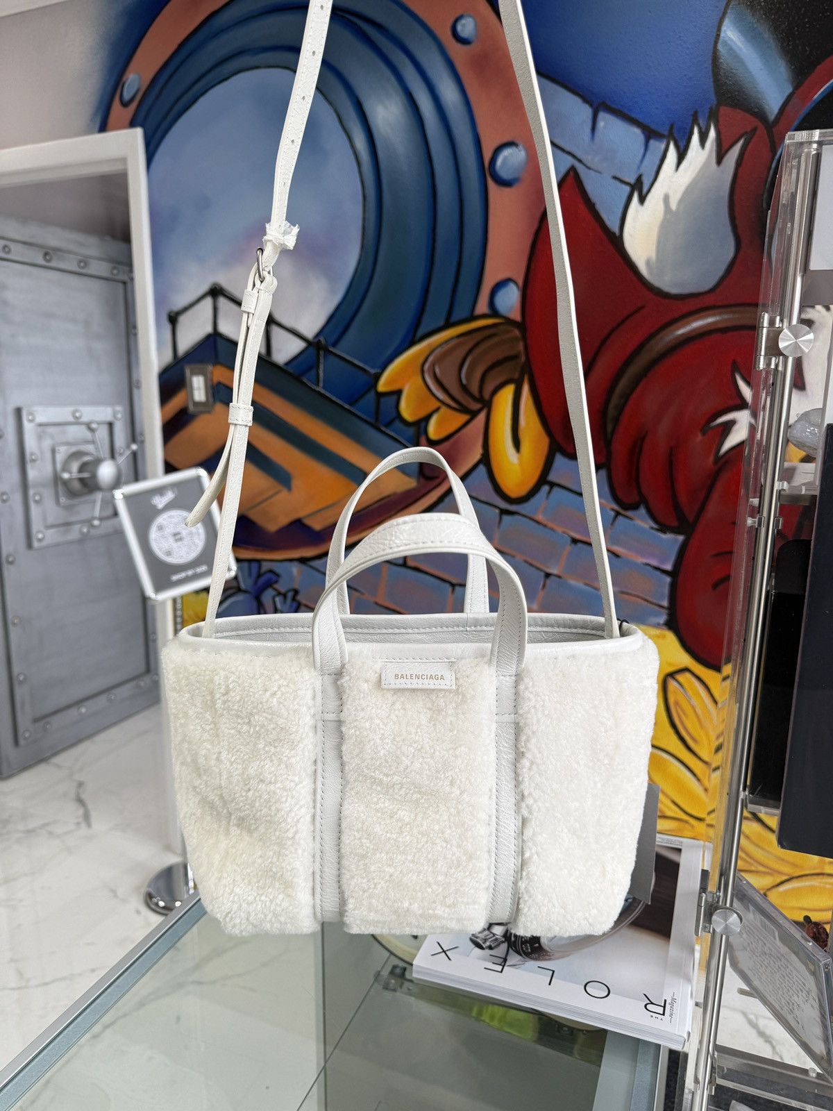 Balenciaga Balenciaga Barbes Small East-West Shopper Bag in Shearling Size ONE SIZE - 2 Thumbnail