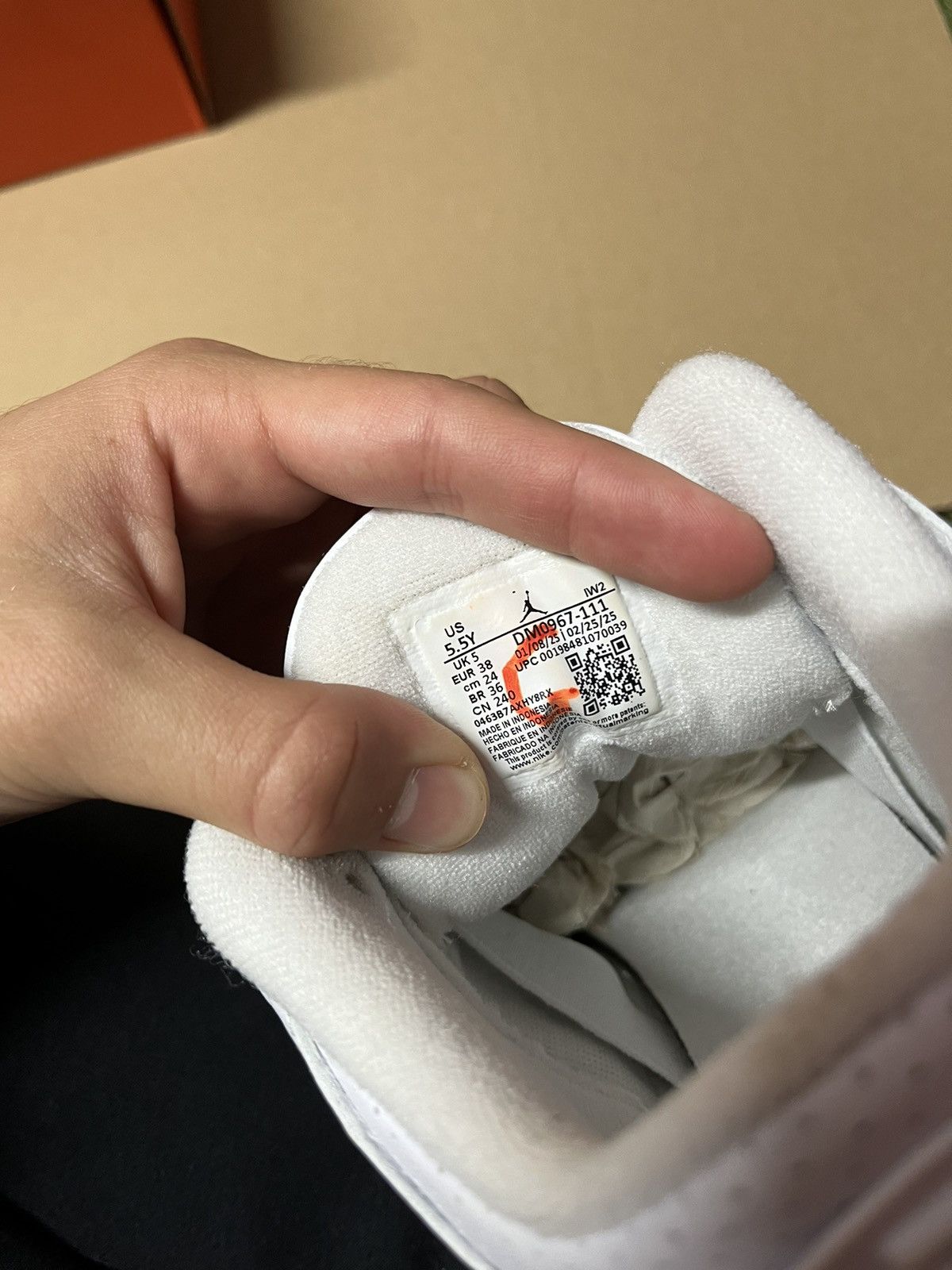 Nike Jordan 3 Retro Pure Money Size US 5.5 / IT 35.5 - 11 Thumbnail