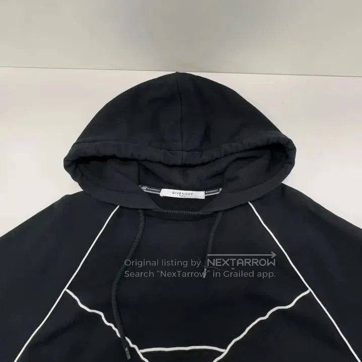 Givenchy Givenchy Line-Embellished Men's Pullover Hoodie. Size US M / EU 48-50 / 2 - 5 Thumbnail