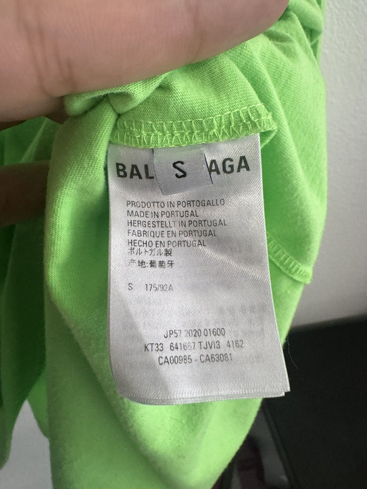 Balenciaga BALENCIAGA Languages Long Sleeve T Shirt Neon Green Size US L / EU 52-54 / 3 - 3 Thumbnail