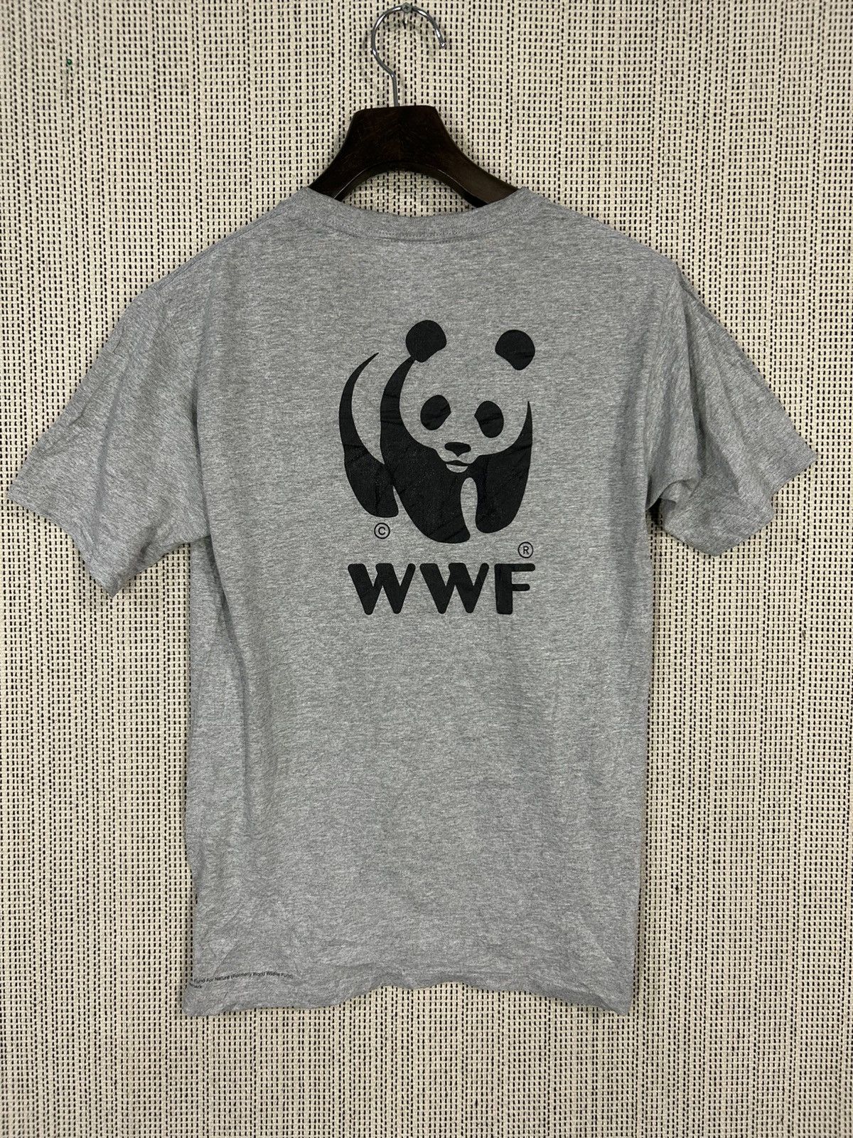 Vintage Vintage 90s world wildlife anvil tshirt back hit Size US S / EU 44-46 / 1 - 4 Thumbnail