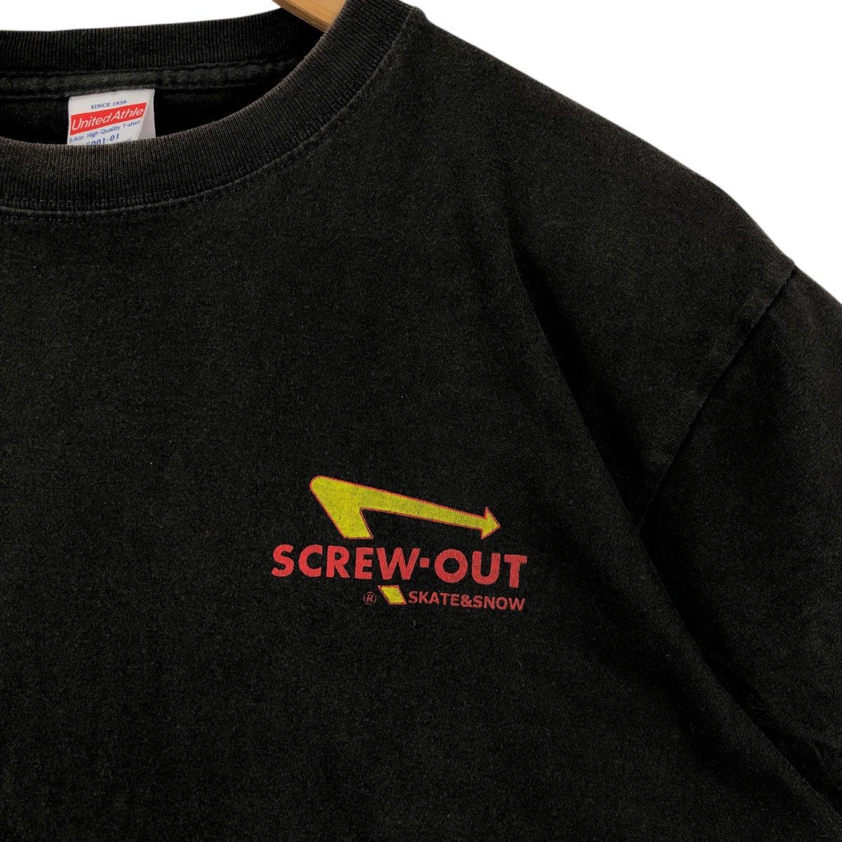 Vintage Screw-Out Skate & Snow T Shirt Size L Size US L / EU 52-54 / 3 - 3 Thumbnail