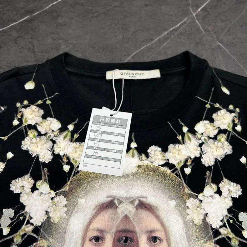 Givenchy Givenchy GVC Virgin Mary Full-Star Short-Sleeve Size US S / EU 44-46 / 1 - 3 Thumbnail