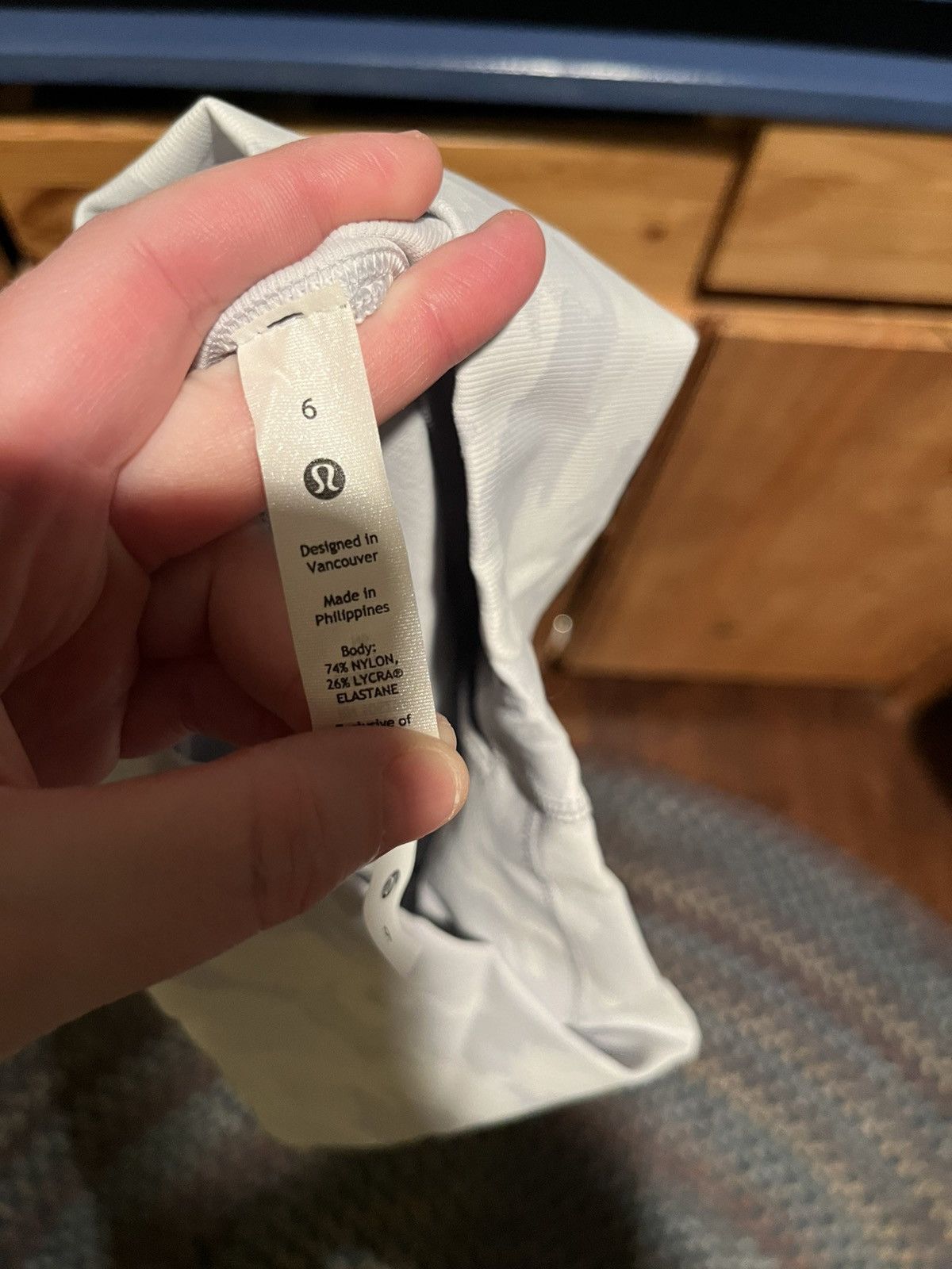 Lululemon Lululemon Women’s Gray and White Camouflage Leggings Size 6 Size 28" / US 6 / IT 42 - 6 Thumbnail