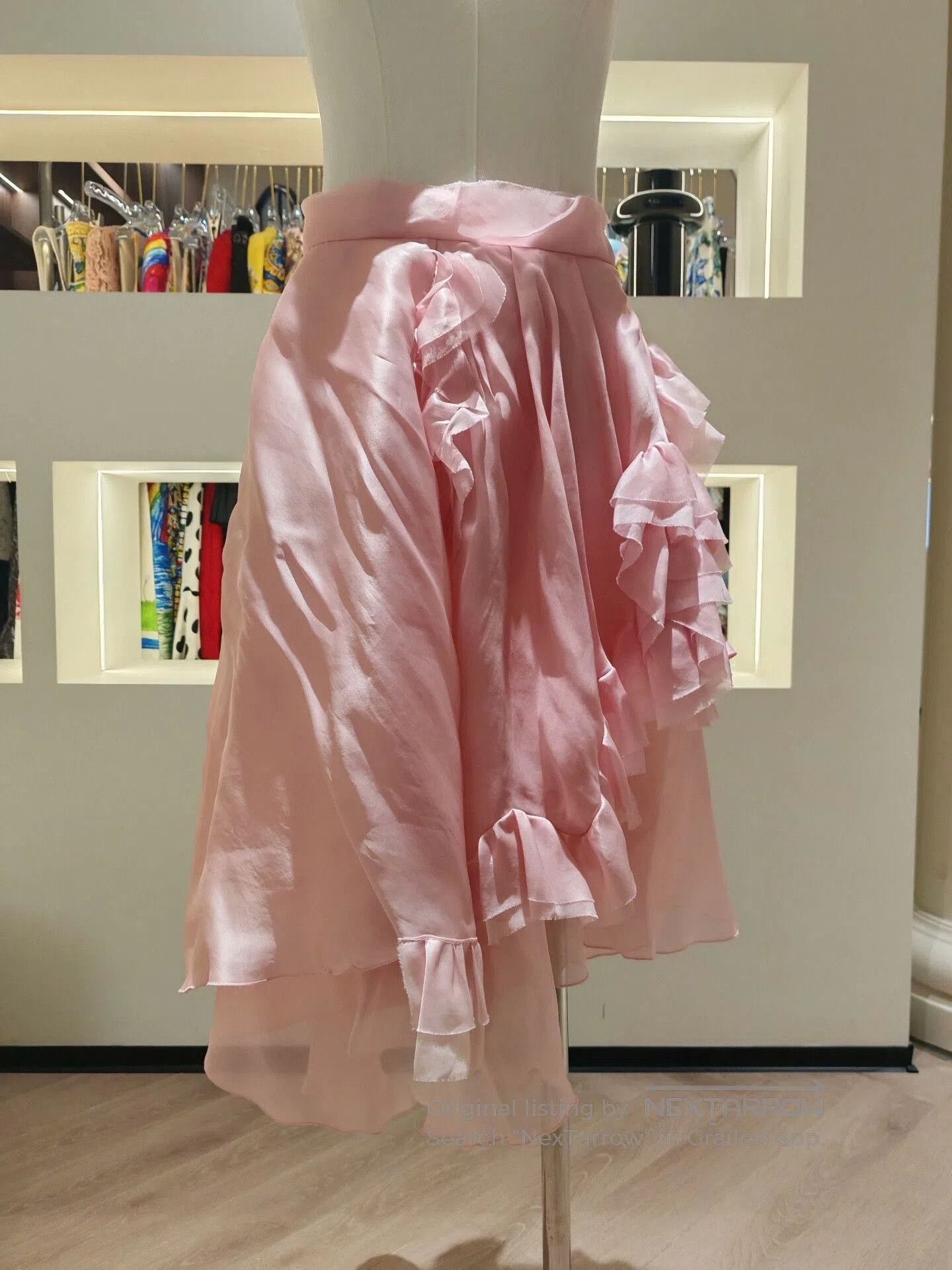 Ermanno Scervino Ermanno Scervino Pink Ruffle Skirt. Size 39" - 1 Thumbnail