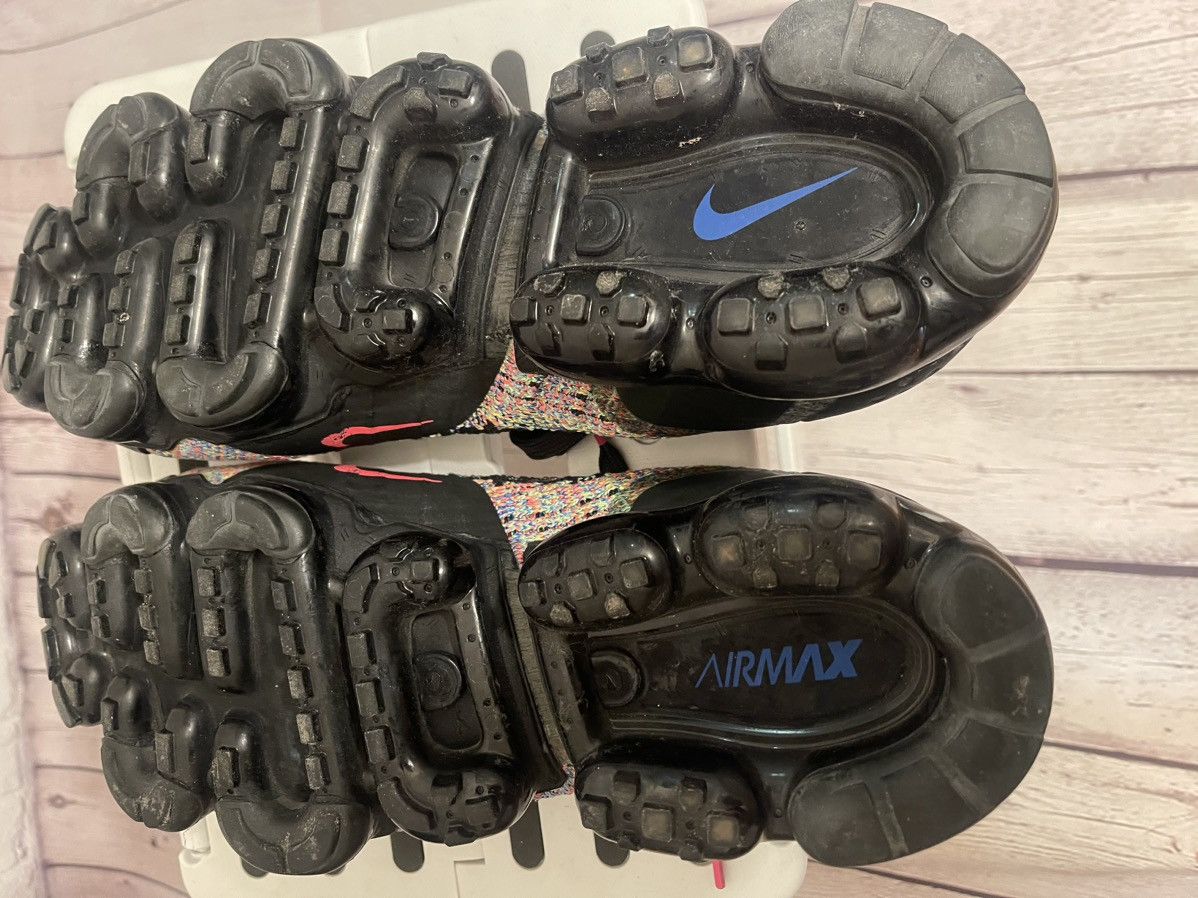 Nike WMNS AIR VAPORMAX Size US 11 / IT 41 - 4 Thumbnail