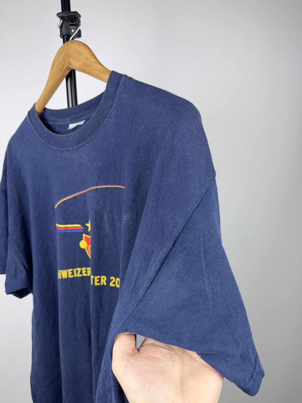 Vintage Vintage 00s FC Basel Schweizermeister 2004 Soccer T Shirt Size US XL / EU 56 / 4 - 9 Thumbnail