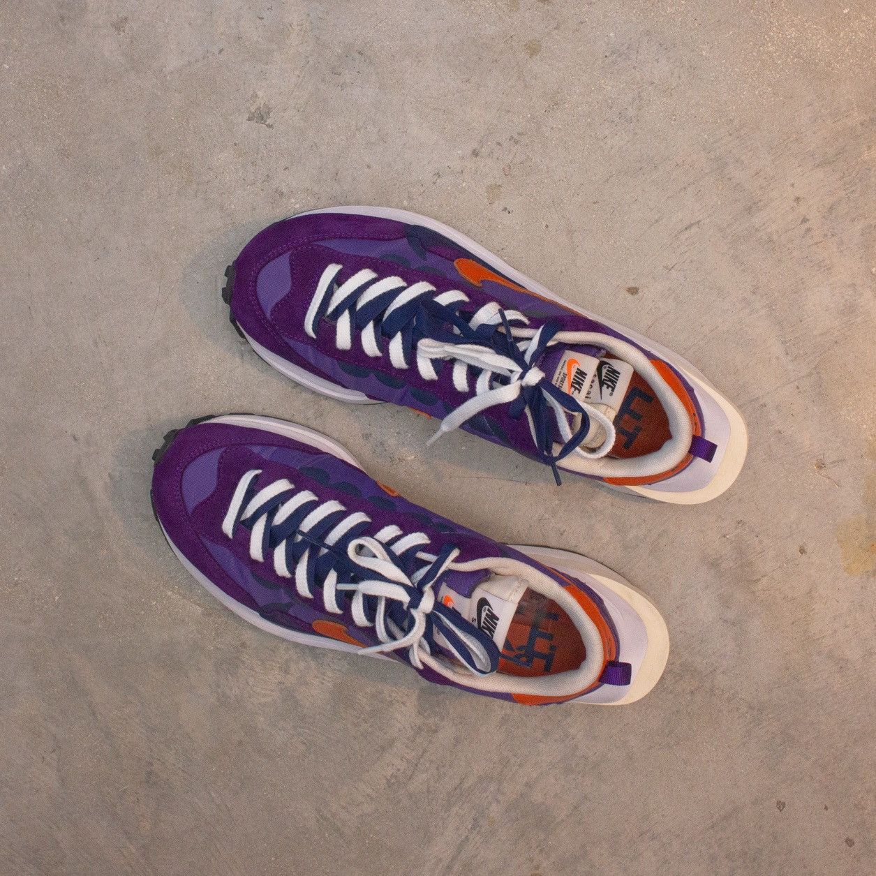 Nike × Sacai Nike X Sacai Vaporwaffle Dark Iris Men's - DD1875-500 US: 9 Size US 9 / EU 42 - 8 Thumbnail