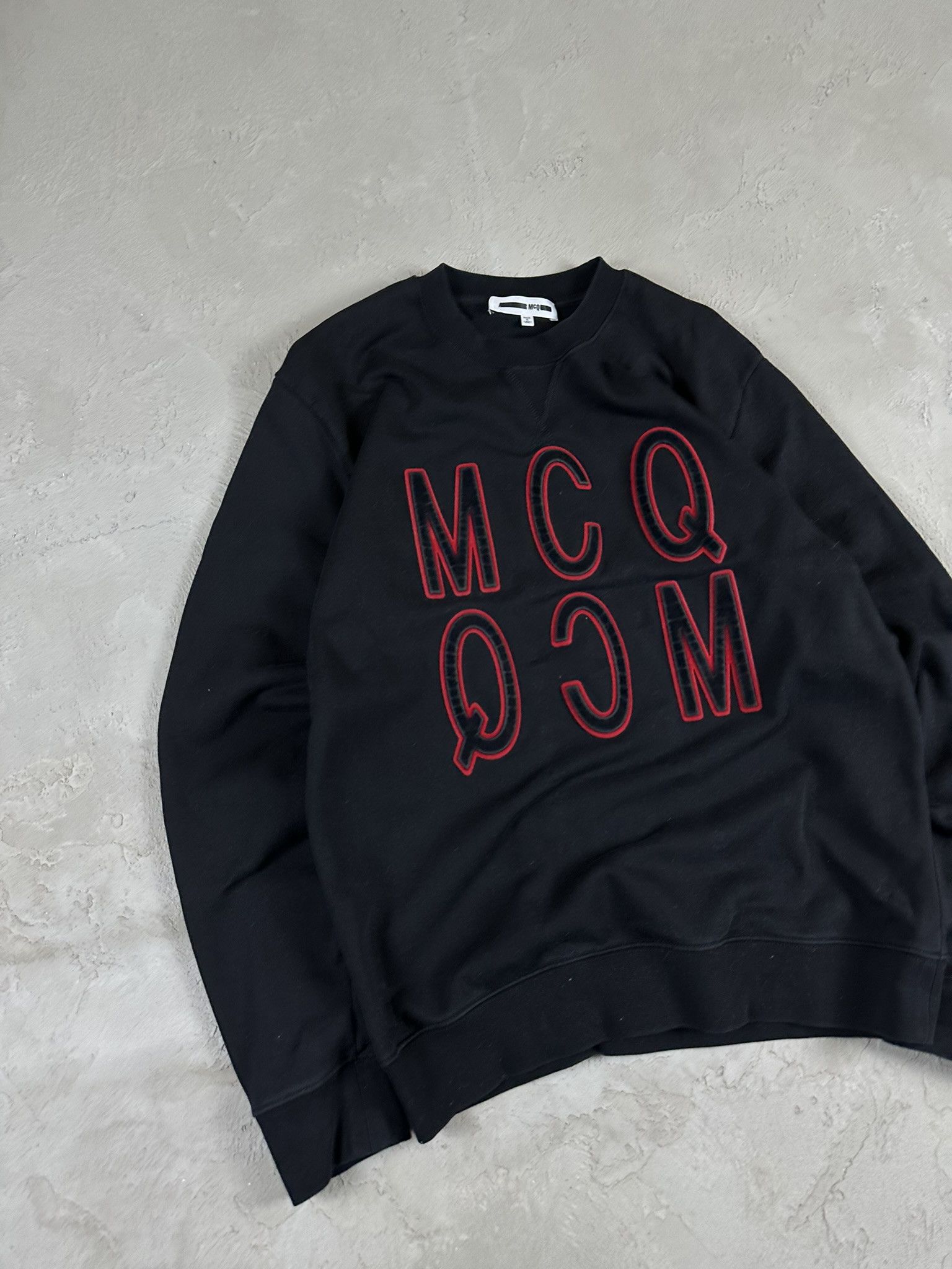 Alexander McQueen Alexander McQueen MCQ Logo Spellout Sweatshirt Crewneck Size US M / EU 48-50 / 2 - 2 Thumbnail