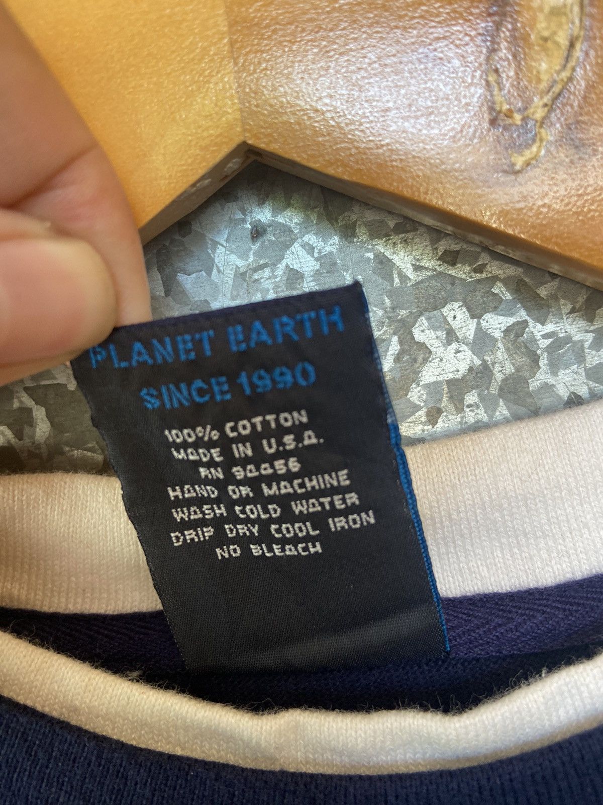 Vintage 🔥 Vintage 90s Vintage Earth Planet t shirt made in Usa Size US M / EU 48-50 / 2 - 5 Thumbnail
