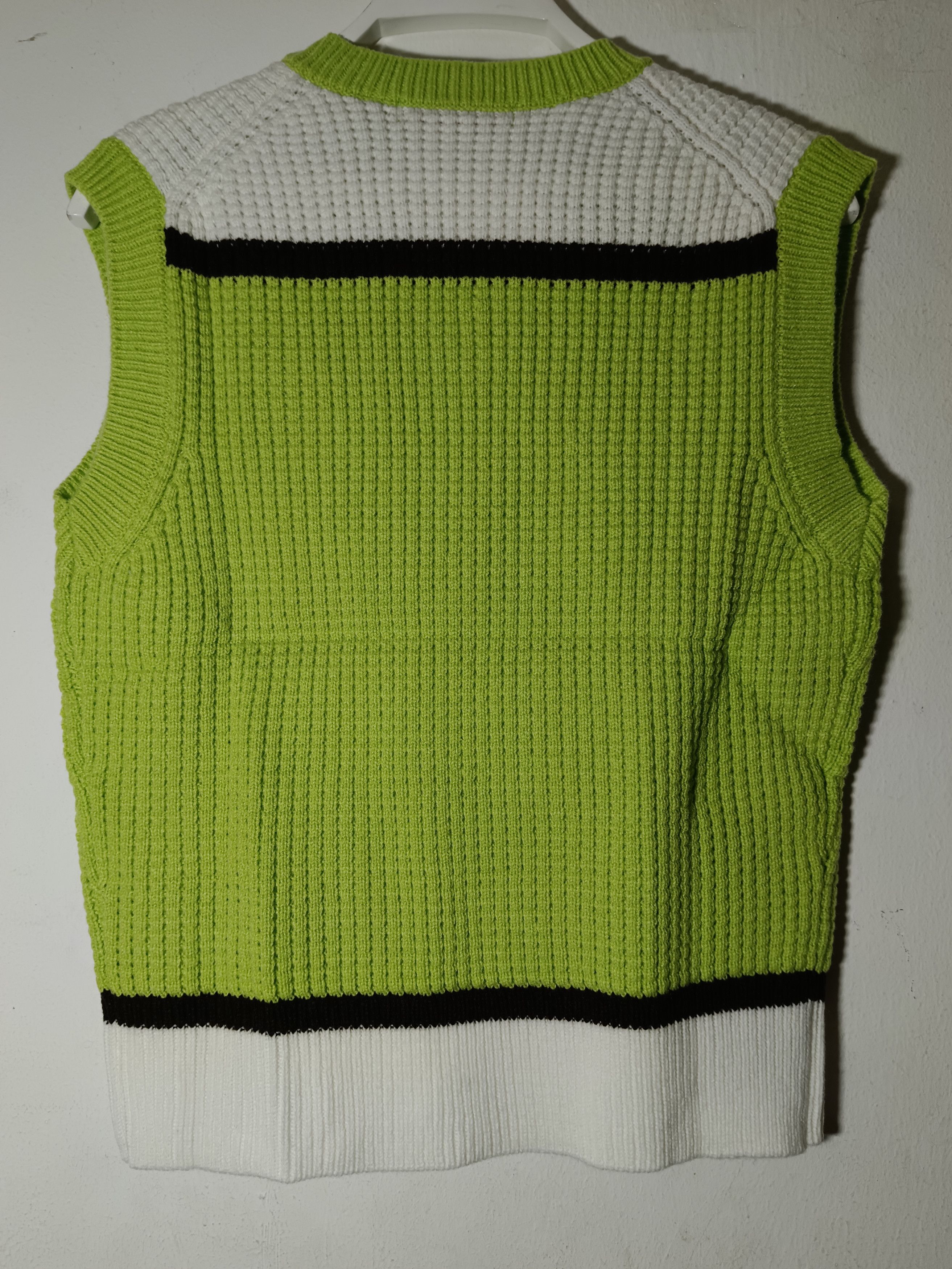 Marni Uniqlo x Marni Popcorn Knitted V Neck Vest Size US L / EU 52-54 / 3 - 4 Thumbnail
