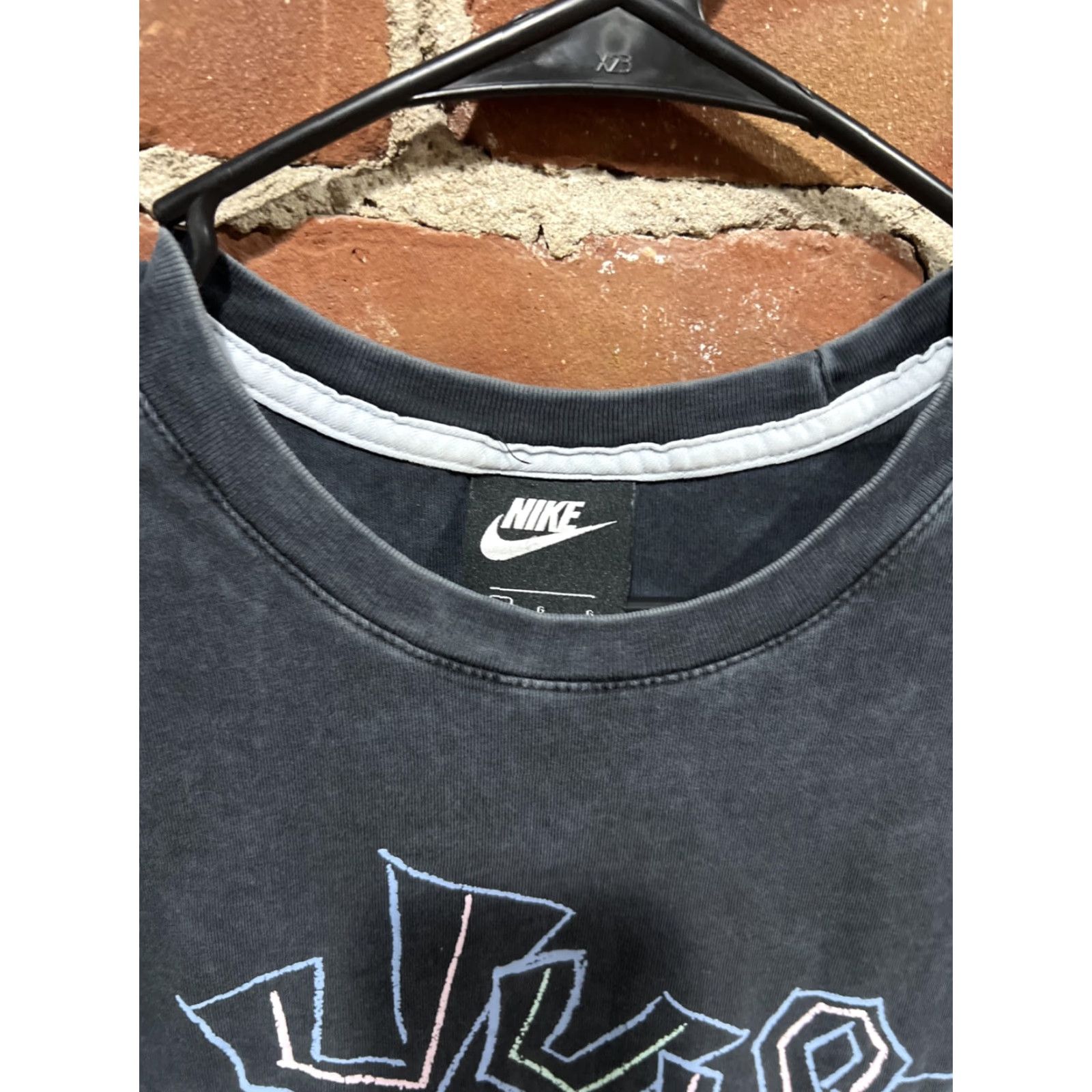 Nike NIKE NSW NYC CITIES CHALK GRAPHIC T-SHIRT NYC GRAPHIC Embellished Tee Men L Black CZ9014-010 Size US L / EU 52-54 / 3 - 2 Thumbnail