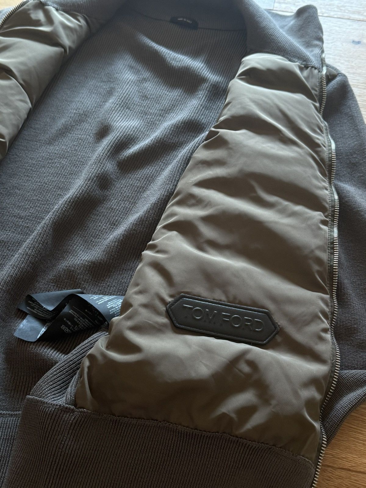 Tom Ford Tom Ford Cardigan mit dauneneinsatz aus baumwolle jacket Size US S / EU 44-46 / 1 - 11 Thumbnail
