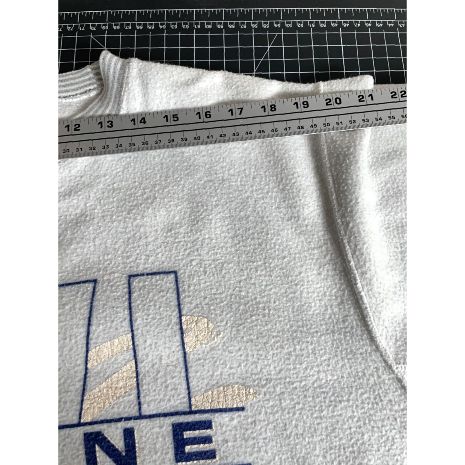 Vintage VINTAGE Gear for Sports Boyne Mountain Ski Sweatshirt Adult XL Gray Inside Out Crewneck Michigan 90s Mens Regular Sweatshirt Size US XL / EU 56 / 4 - 7 Thumbnail