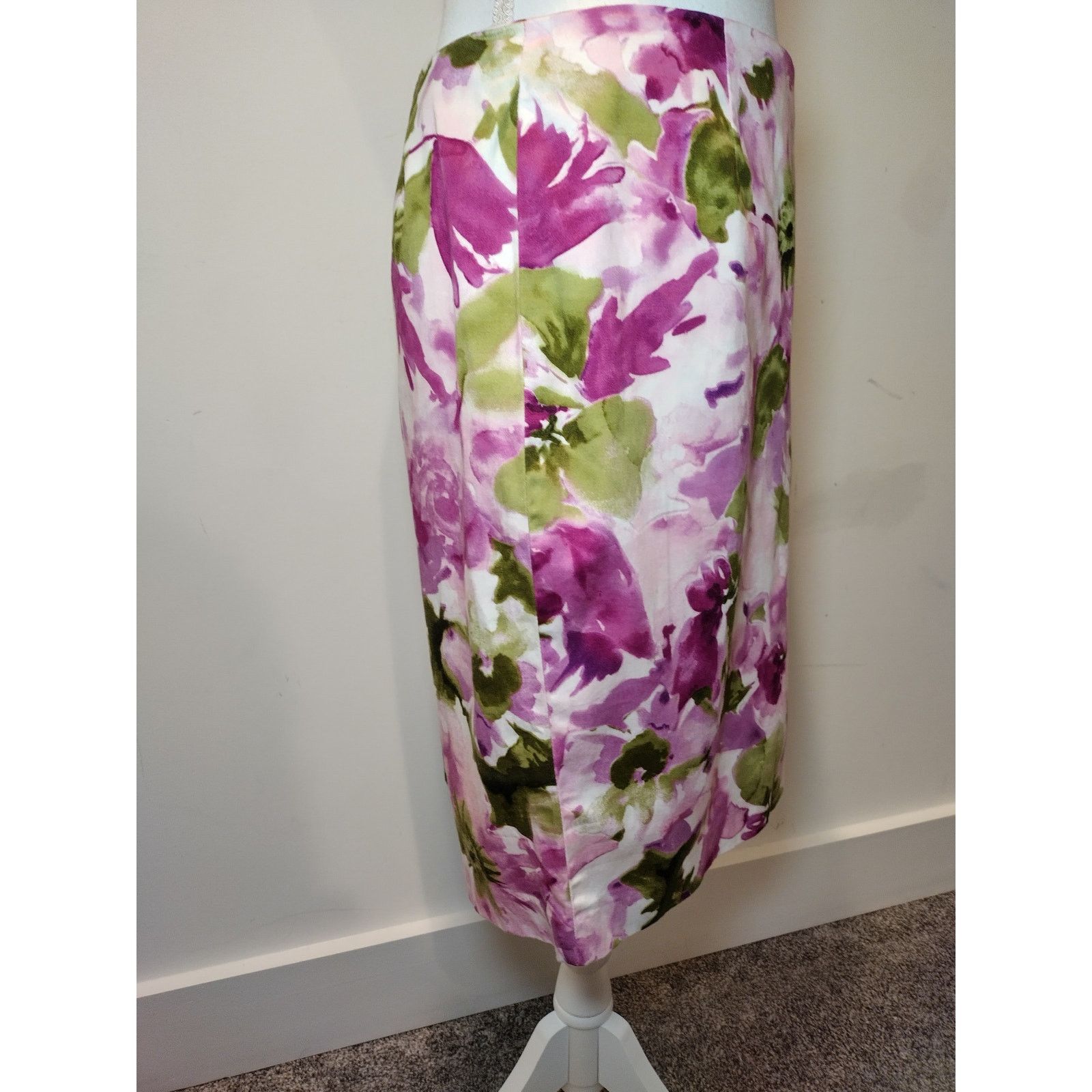 Jones New York Jones Wear Women Floral Pencil Skirt Back Zip Size 12 Size 34" / US 12 / IT 48 - 5 Thumbnail
