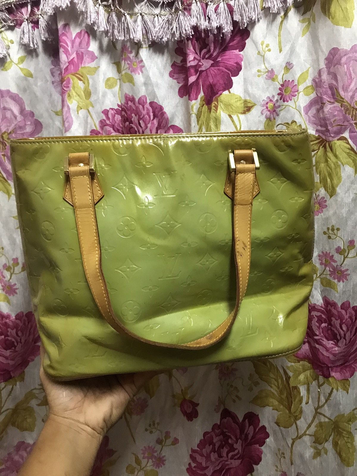 Louis Vuitton Authentic Louis Vuitton Vernis Size ONE SIZE - 3 Thumbnail