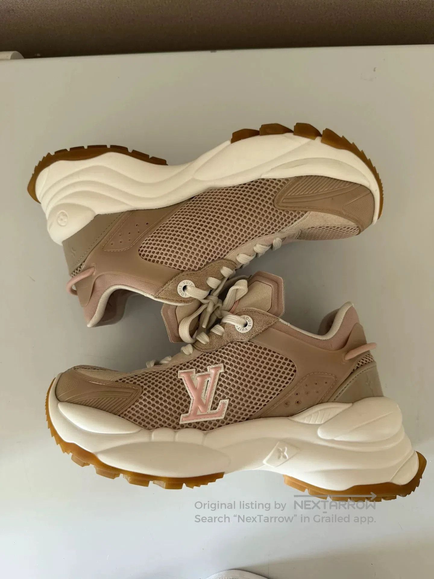Louis Vuitton LV Run55 Women's Sneakers. Size US 5.5 / IT 35.5 - 6 Thumbnail