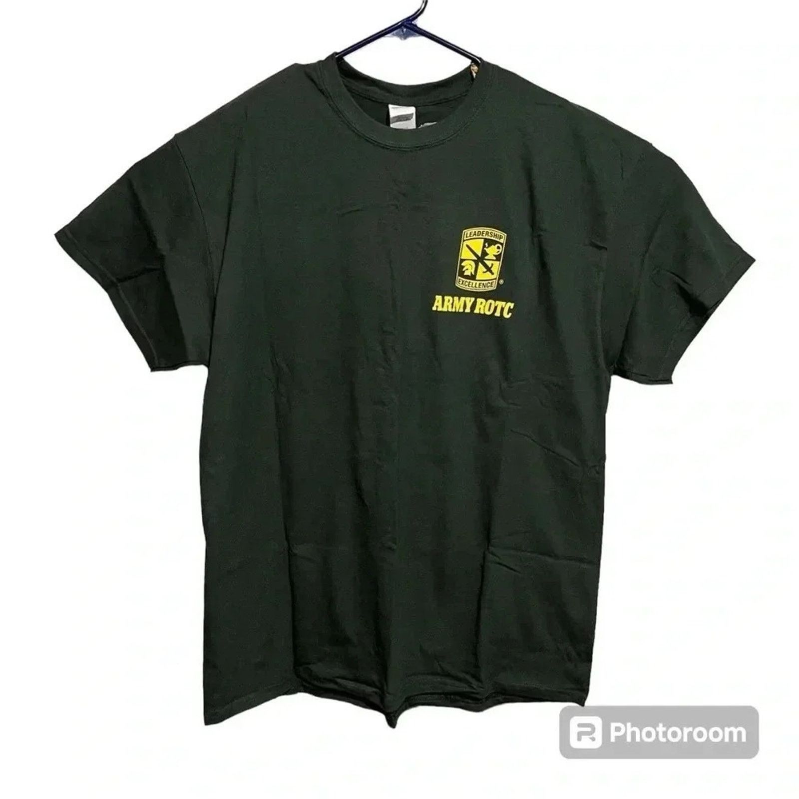 Gildan Army ROTC Men Leadership Dark Green T-Shirt Size XL NEW Size US XL / EU 56 / 4 - 1 Thumbnail