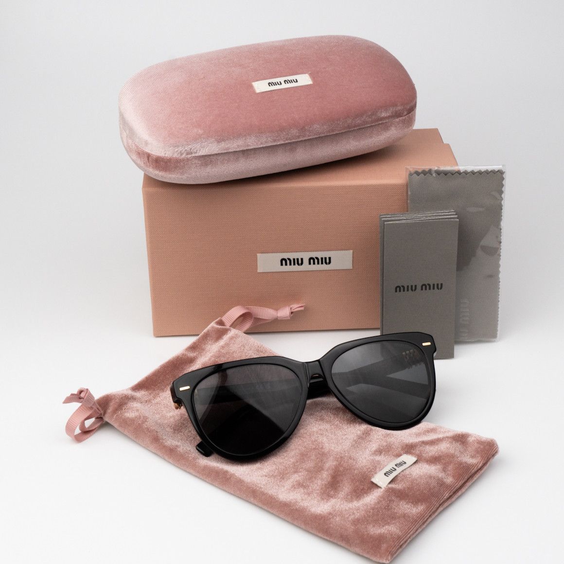 Miu Miu NEW Miu Miu MU12ZS 16K5S0 Phantos Unisex Sunglasses 0MU 12ZS Size ONE SIZE - 11 Thumbnail