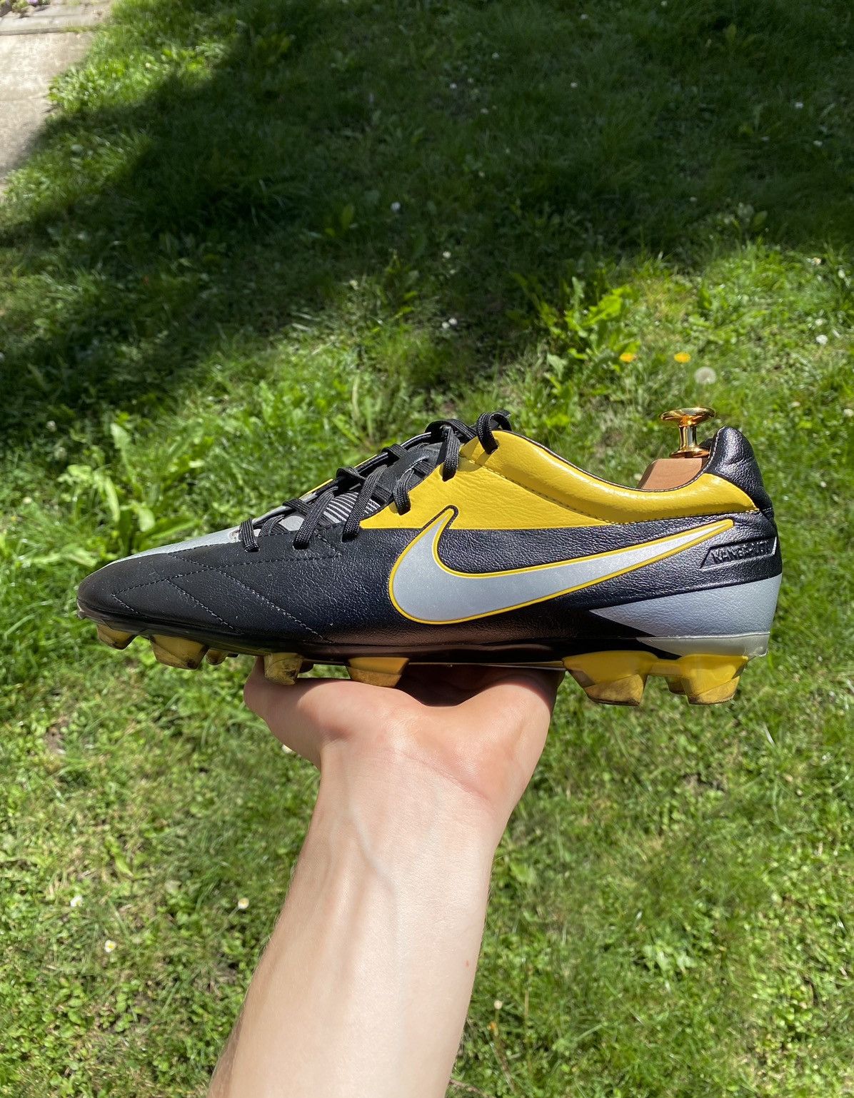 Nike × Vintage Nike Total 90 T90 Laser IV FG Pro men’s soccer cleats Size US 10 / EU 43 - 14 Thumbnail