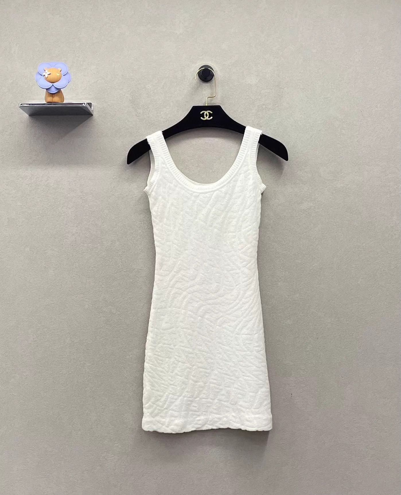 Fendi FENDI women's all over logo white sleeveless dress Size S / US 4 / IT 40 - 1 Thumbnail