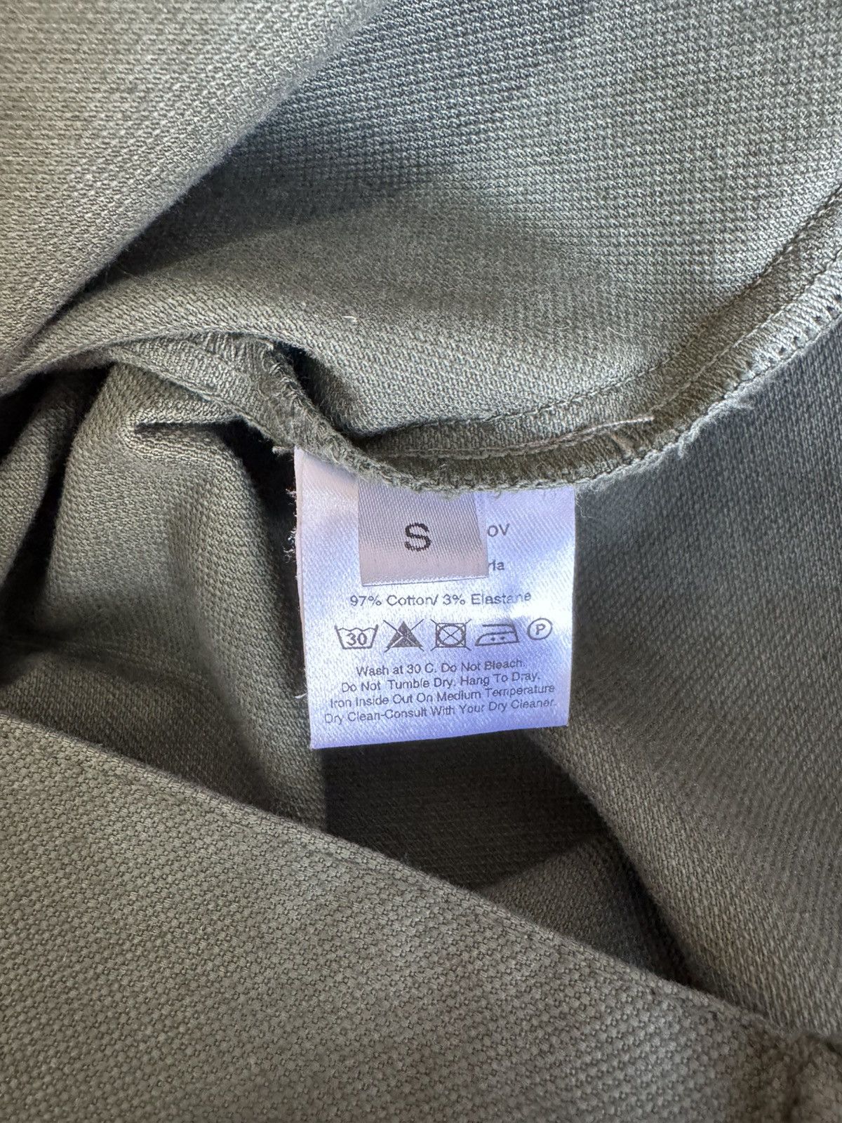 Henrik Vibskov Henrik Vibskov Jaw Nut Shirt Jacket Olive Size S AW18 Size US S / EU 44-46 / 1 - 5 Thumbnail